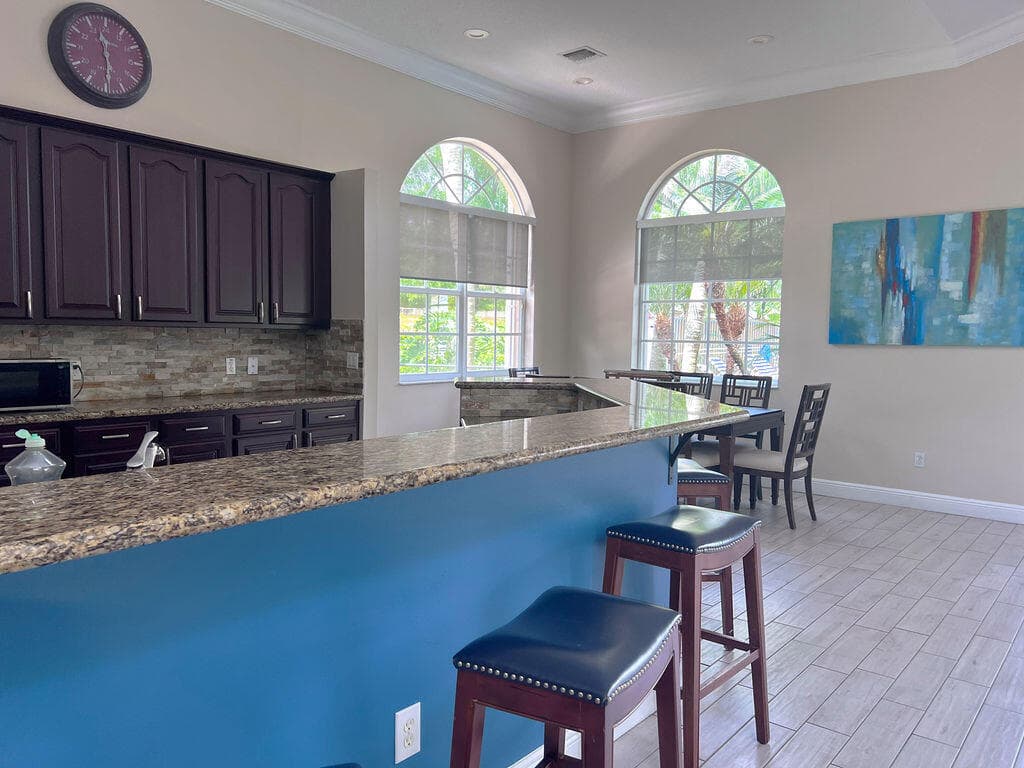 137 Canterbury Place, Royal Palm Beach, FL 33414 — photo 35 of 40
