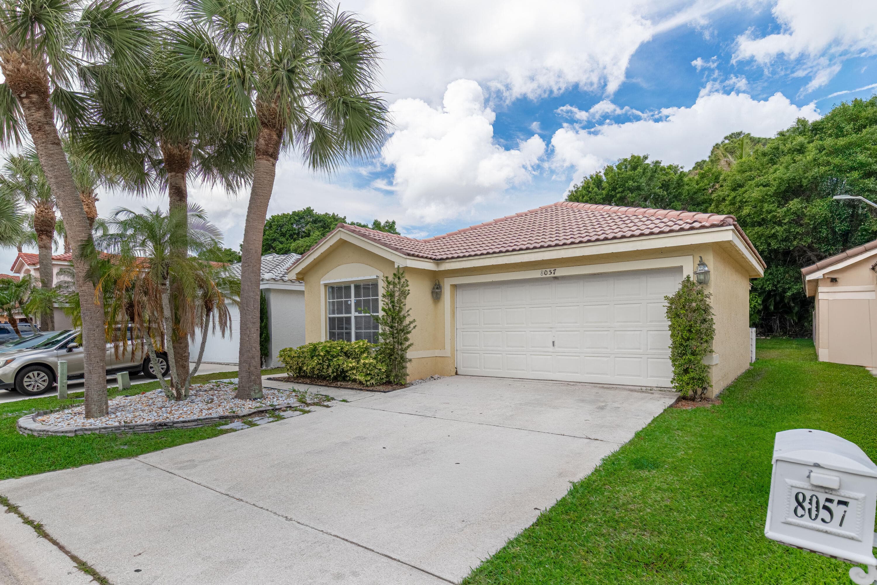 8057 Stirrup Cay Court, Boynton Beach, FL 33436 — photo 2 of 35