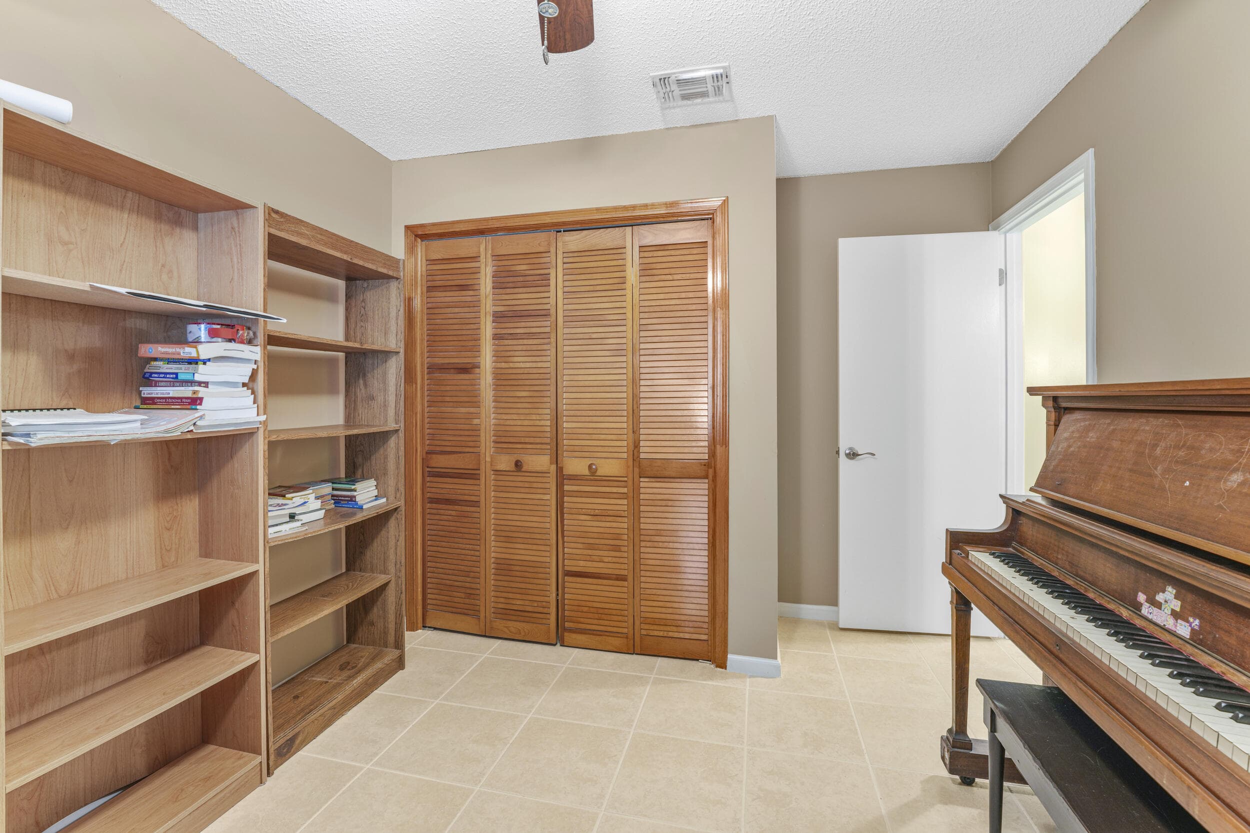 320 Scarlet Bugler Lane S, Jacksonville, FL 32225 — photo 22 of 37