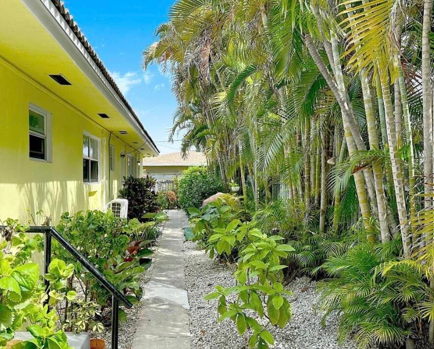 1125 NE 80th Street, Miami, FL 33138 — photo 18 of 20