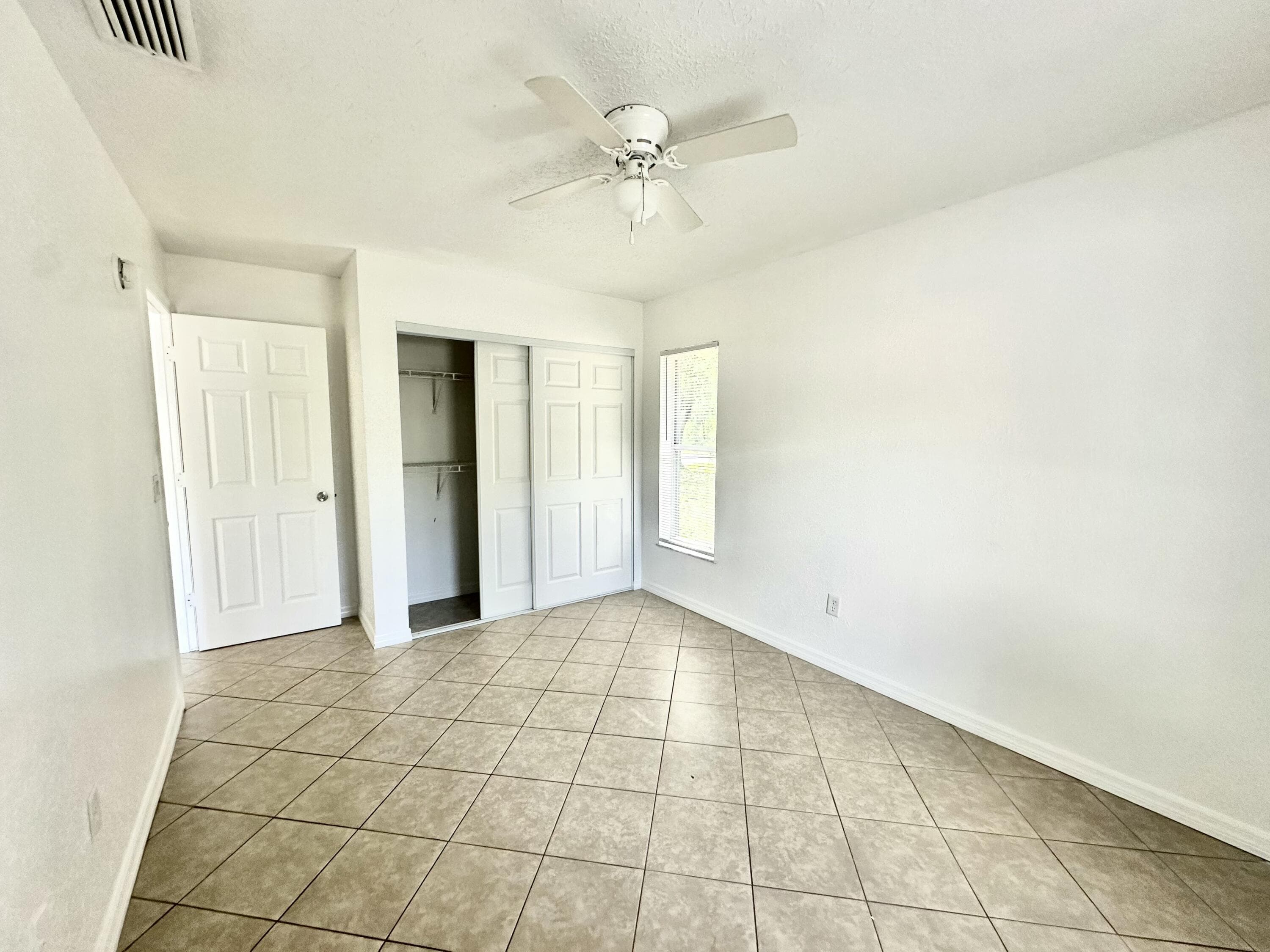 5106 Sanibel Avenue, Fort Pierce, FL 34951 — photo 14 of 21