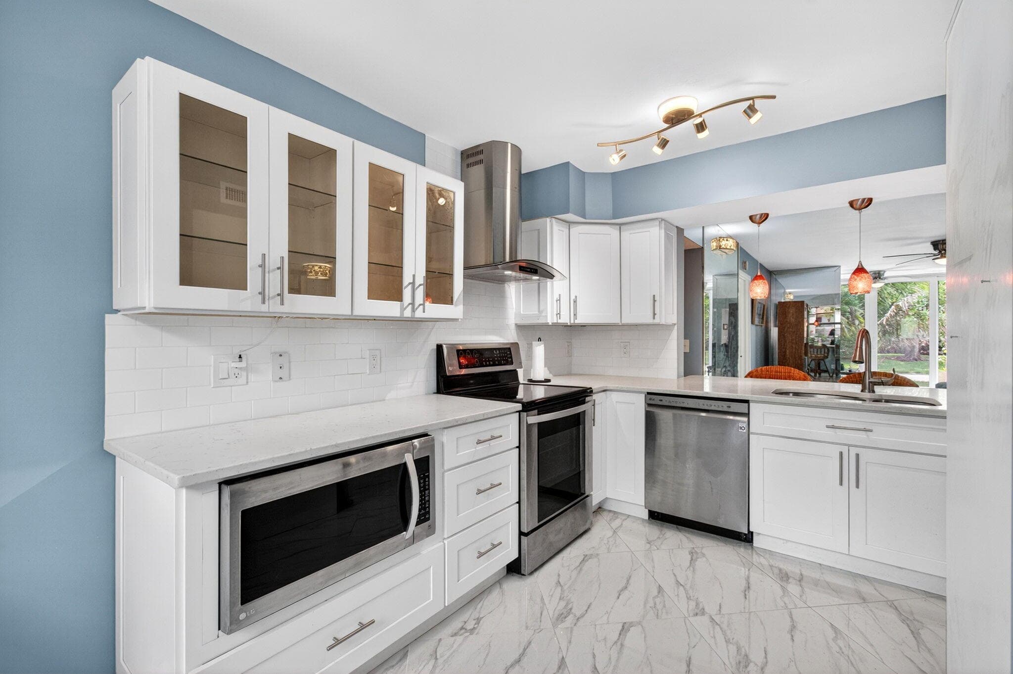 18 Willowbrook Lane 103, Delray Beach, FL 33446 — photo 4 of 74