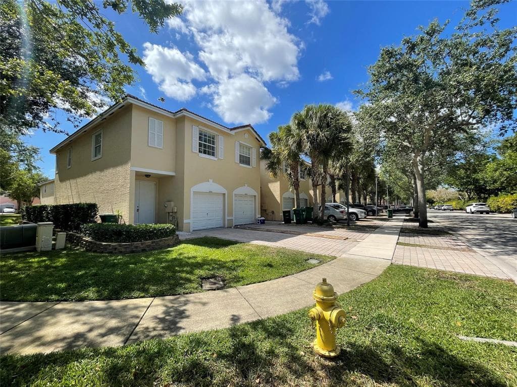 6301 Landings Terrace, Tamarac, FL 33321 — photo 2 of 29