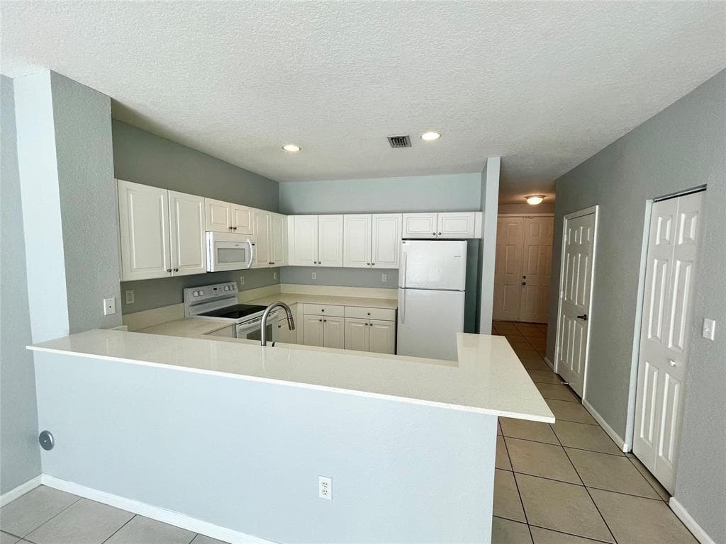 6301 Landings Terrace, Tamarac, FL 33321 — photo 6 of 29