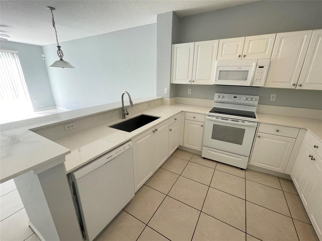 6301 Landings Terrace, Tamarac, FL 33321 — photo 7 of 29