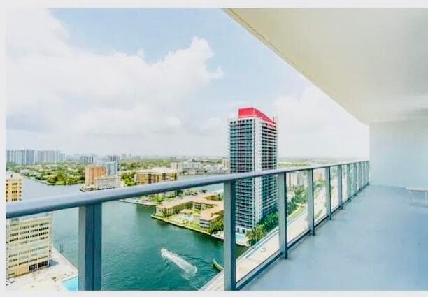 4010 S Ocean Drive R1909, Hollywood, FL 33019 — photo 13 of 39
