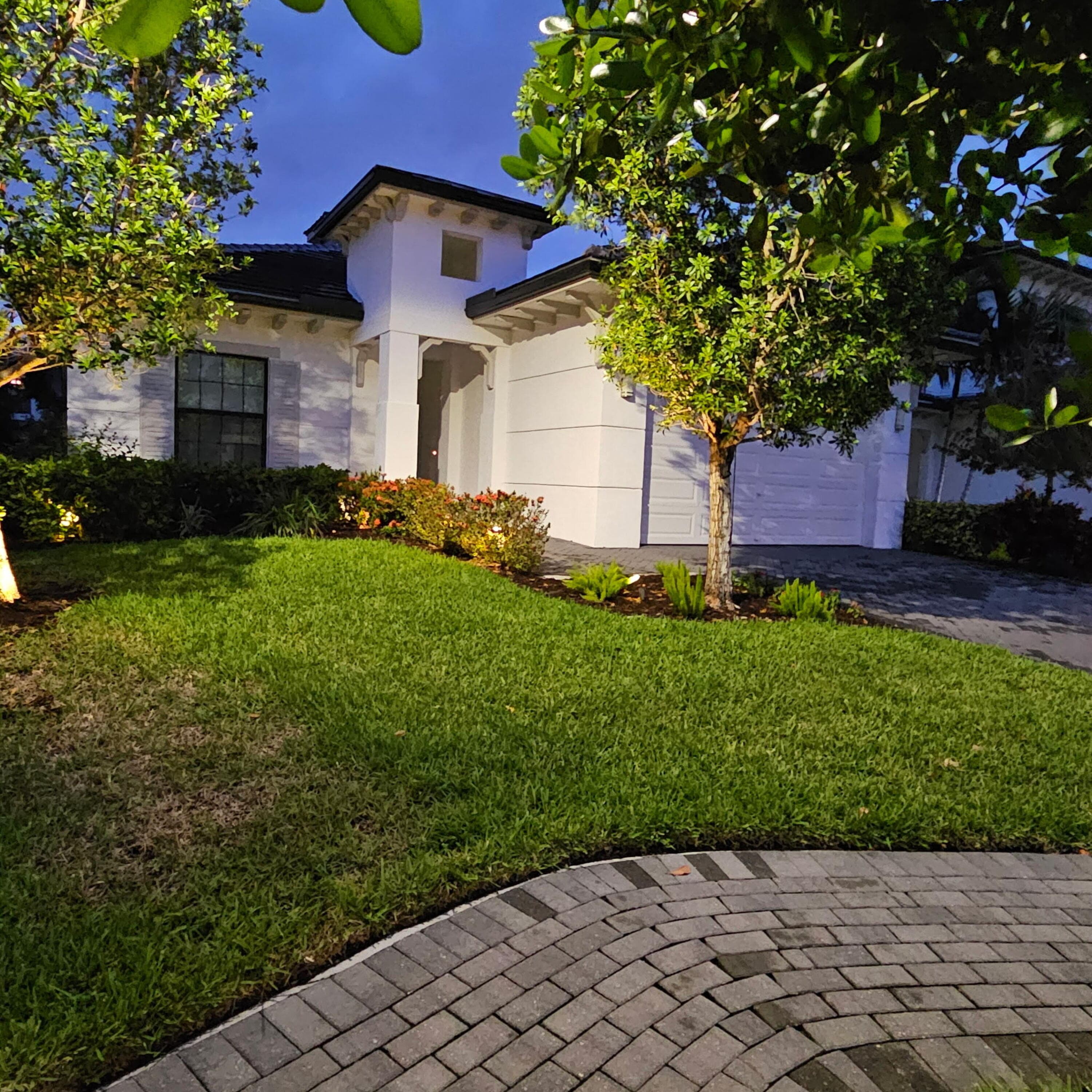 3069 Safflower Circle, West Palm Beach, FL 33401 — photo 1 of 39