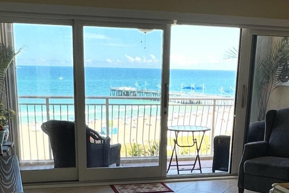 328 N Ocean Boulevard 902, Pompano Beach, FL 33062 — photo 3 of 55