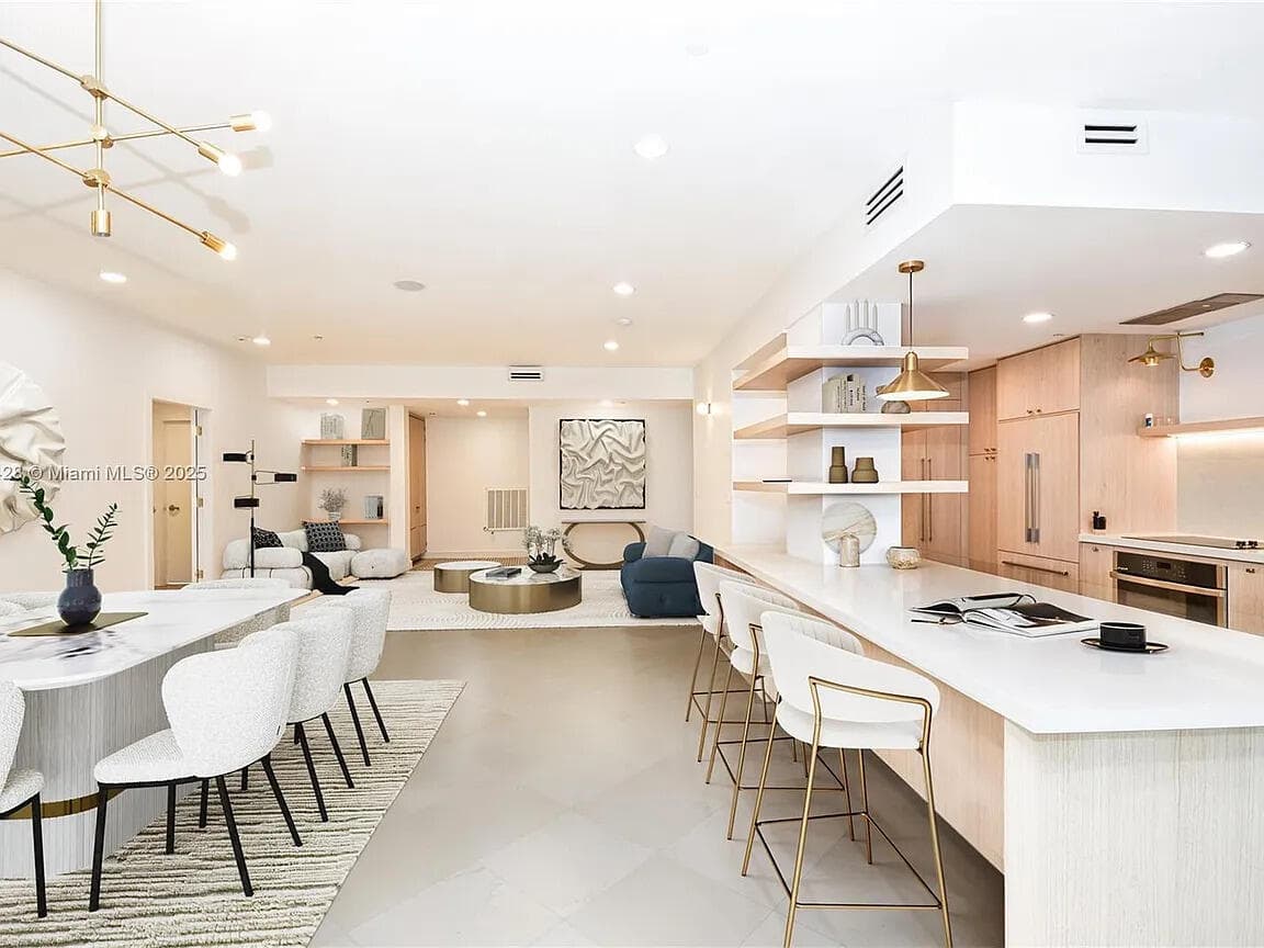 10101 Collins Avenue 7d, Bal Harbour, FL 33154 — photo 1 of 35