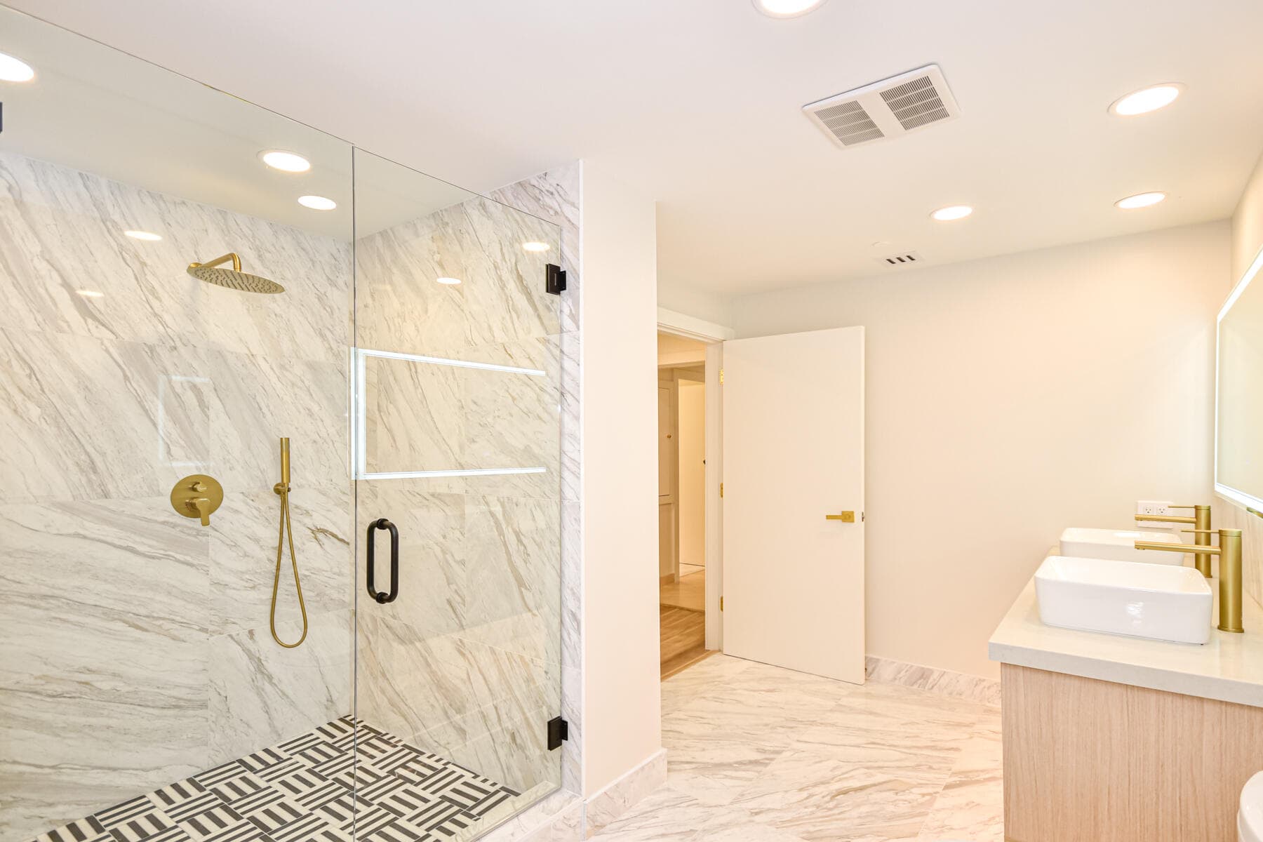10101 Collins Avenue 7d, Bal Harbour, FL 33154 — photo 9 of 35