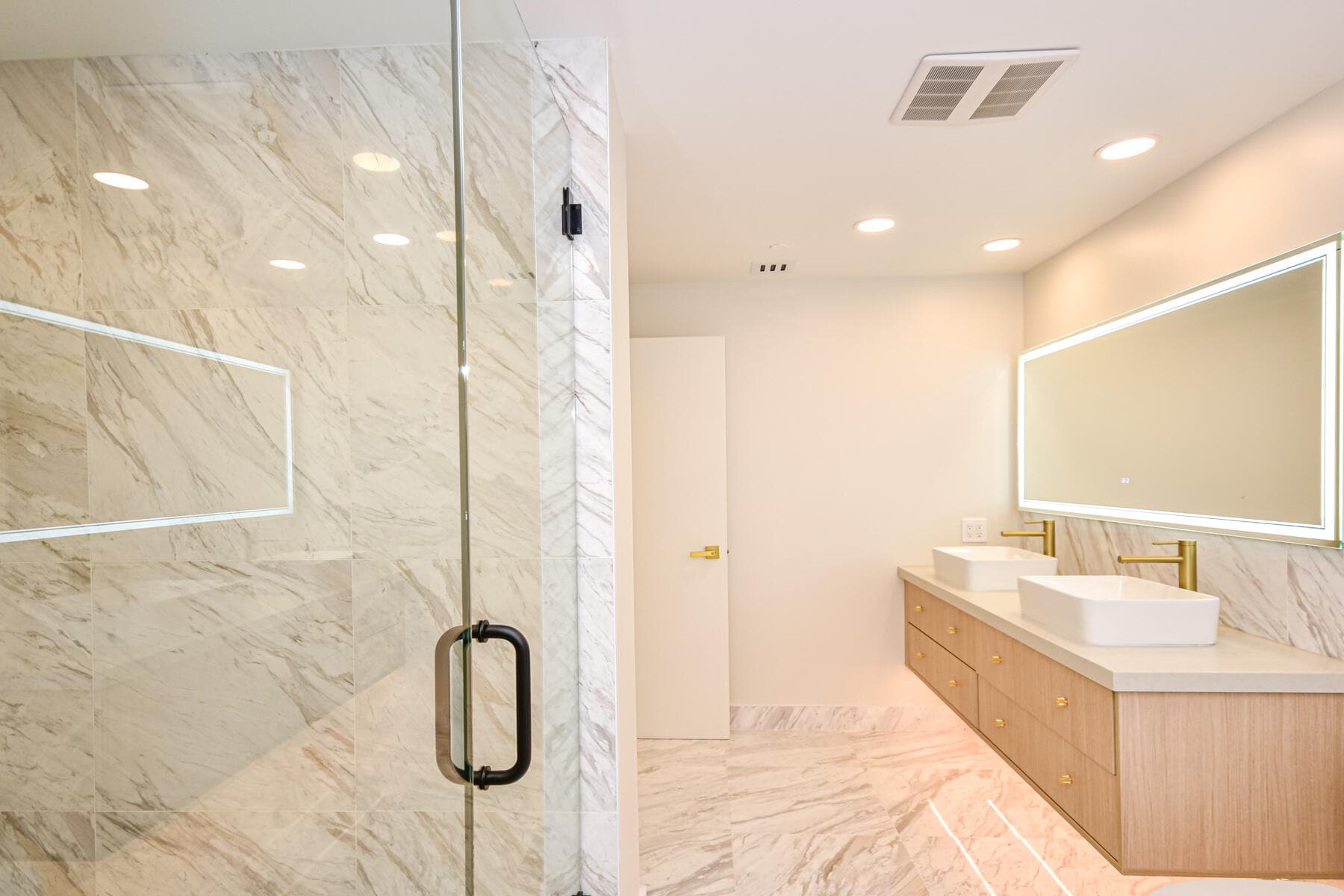 10101 Collins Avenue 7d, Bal Harbour, FL 33154 — photo 10 of 35
