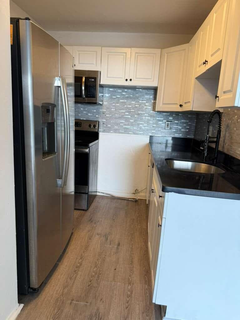 9682 Fontainebleau Boulevard 603, Miami, FL 33172 — photo 6 of 17