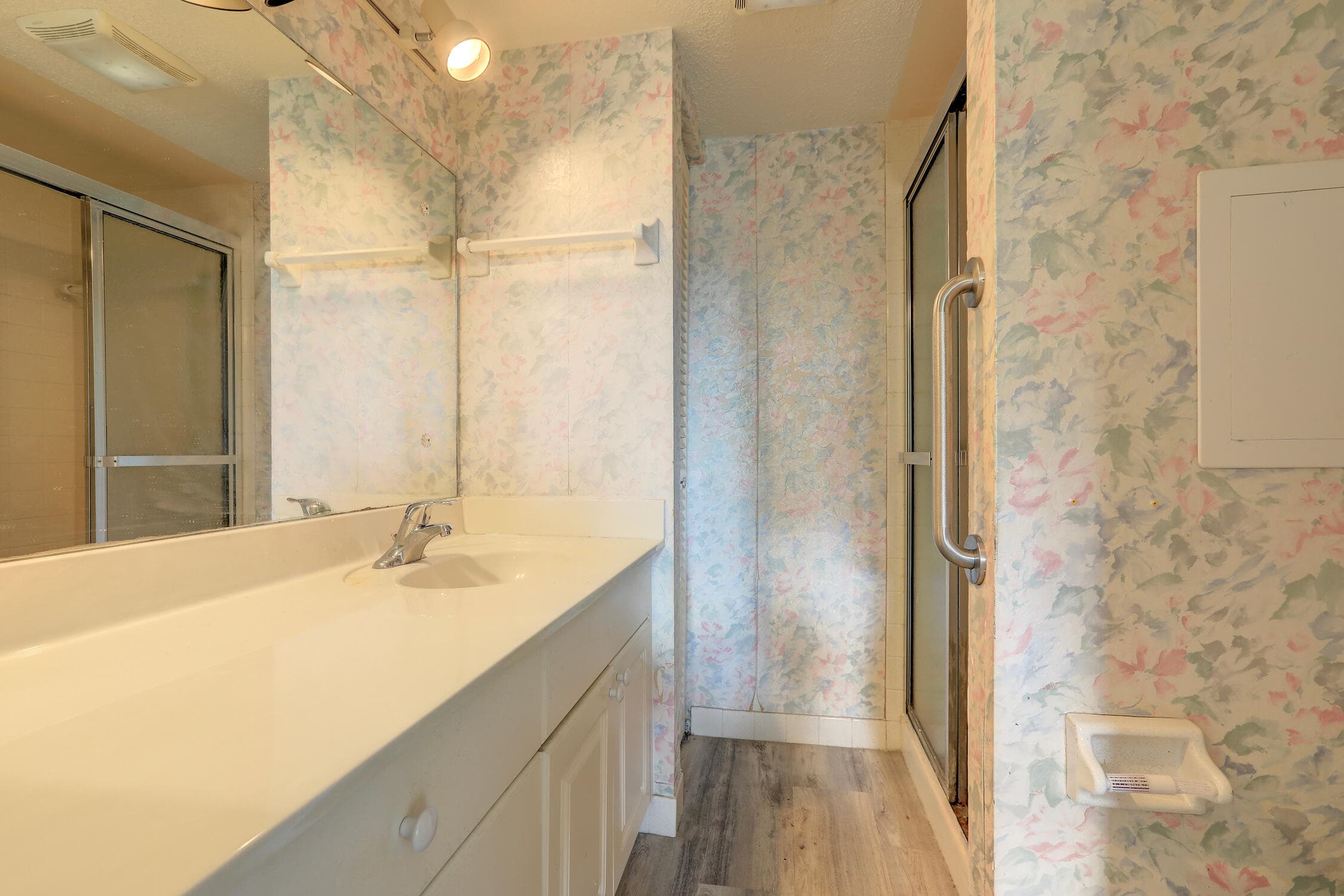 1100 Ponce De Leon Circle 305, Vero Beach, FL 32960 — photo 16 of 41