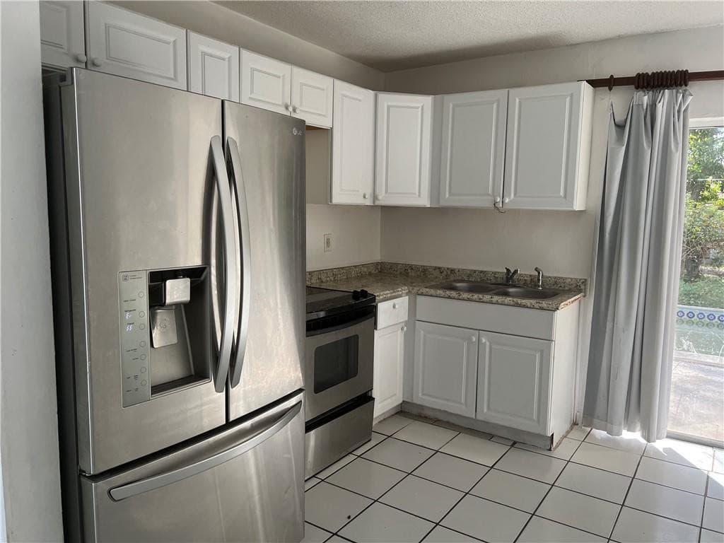 10 NW 19th Street, Pompano Beach, FL 33060 — photo 5 of 13