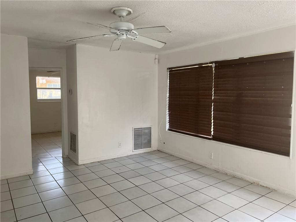 10 NW 19th Street, Pompano Beach, FL 33060 — photo 12 of 13