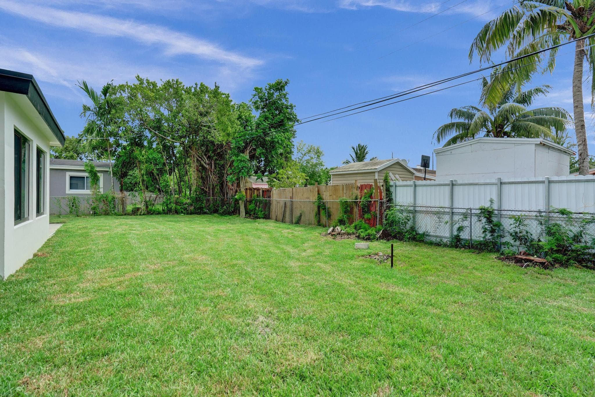 2301 Alcazar Drive, Miramar, FL 33023 — photo 27 of 44