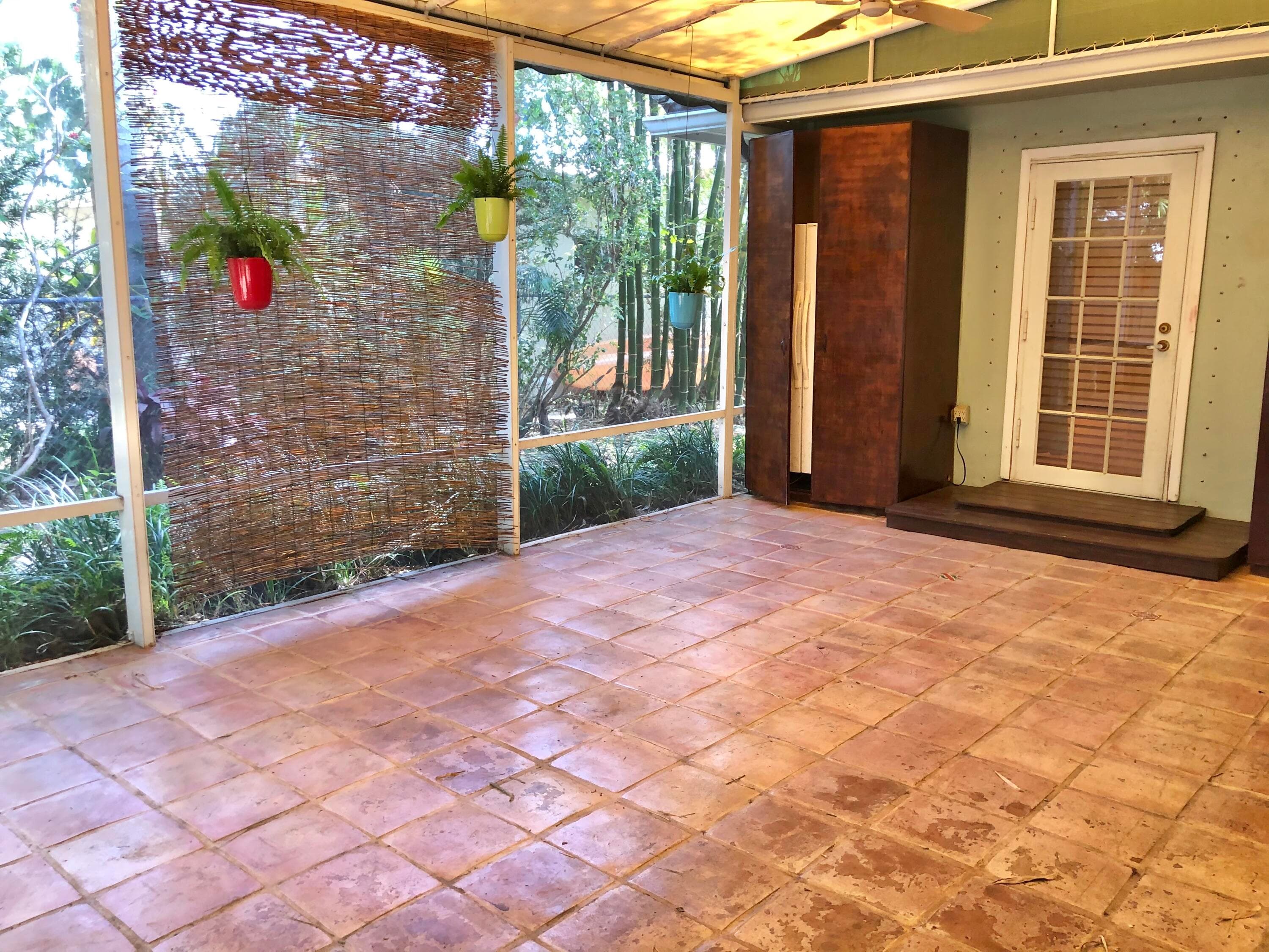 1031 Lincoln Street, Hollywood, FL 33019 — photo 29 of 43