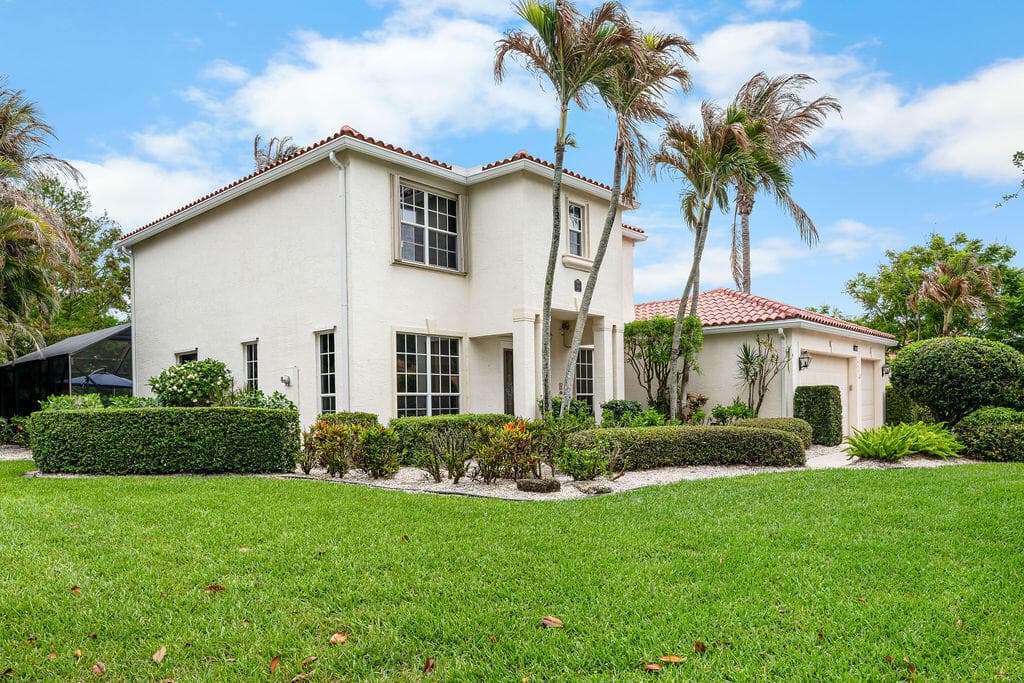 9931 SE Osprey Pointe Drive, Hobe Sound, FL 33455 — photo 3 of 56