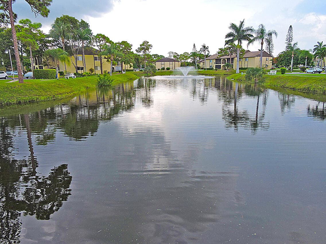 315 Pine Ridge Circle D-1, Greenacres, FL 33463 — photo 38 of 43