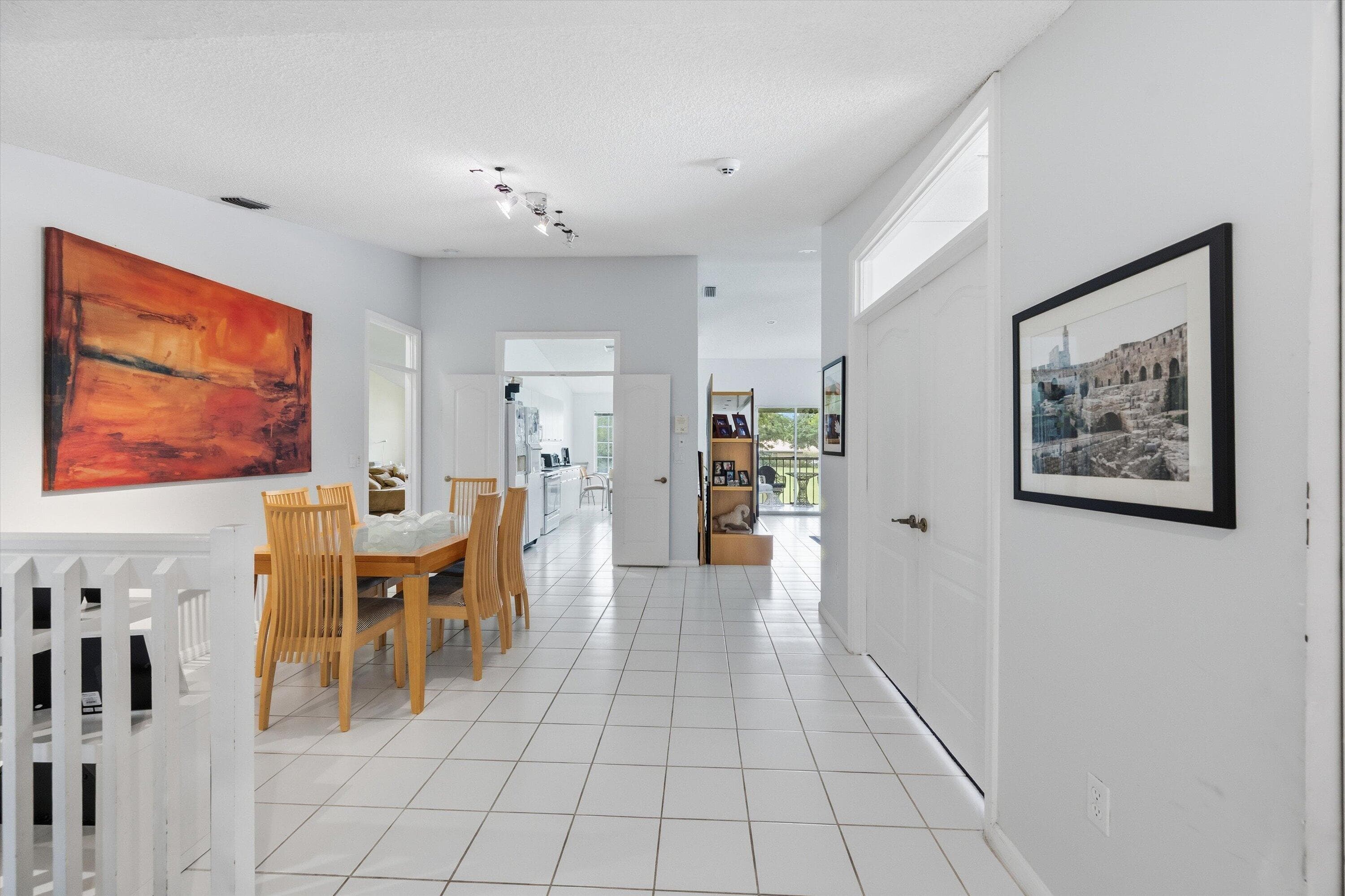 10112 Andover Coach Circle B2, Lake Worth, FL 33449 — photo 4 of 49