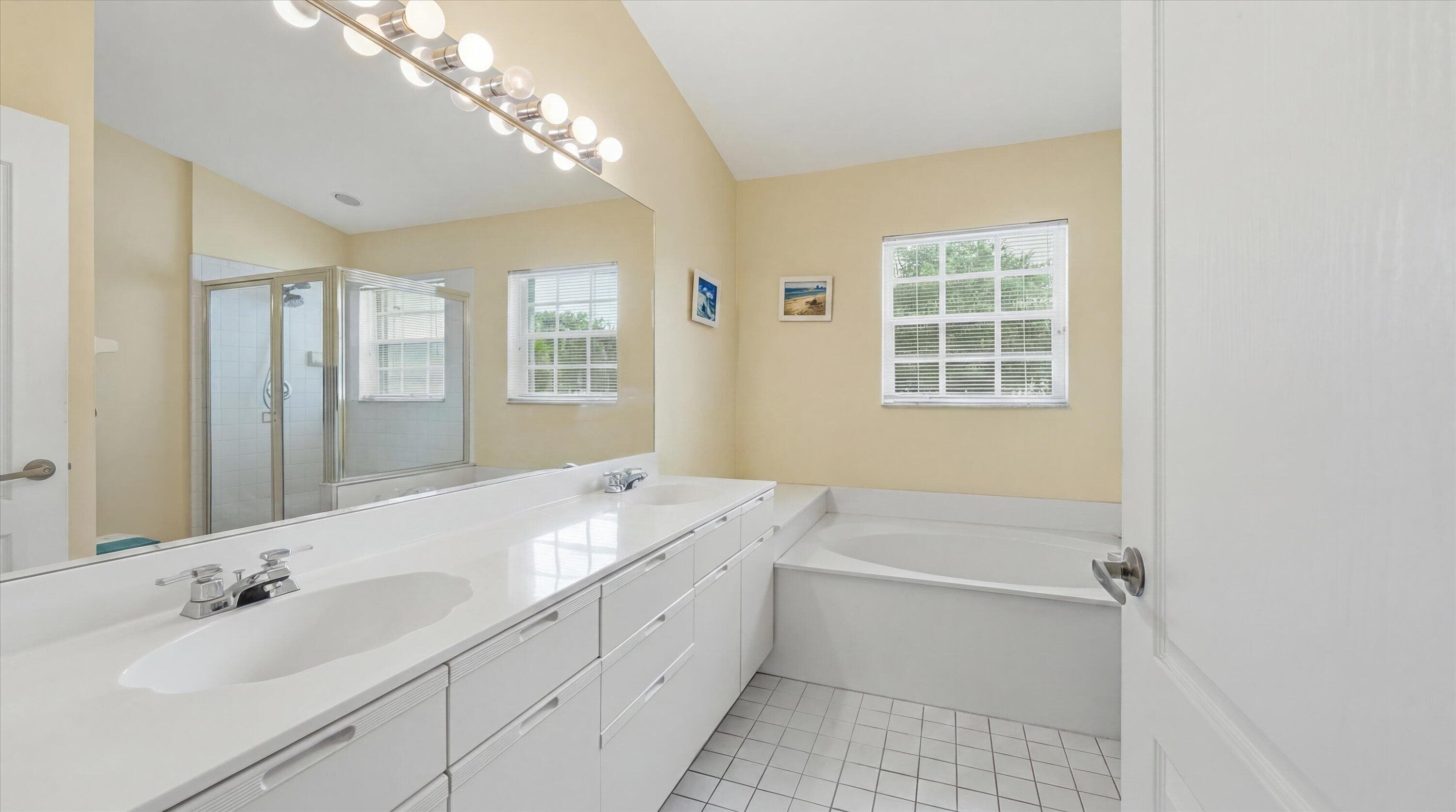 10112 Andover Coach Circle B2, Lake Worth, FL 33449 — photo 17 of 49