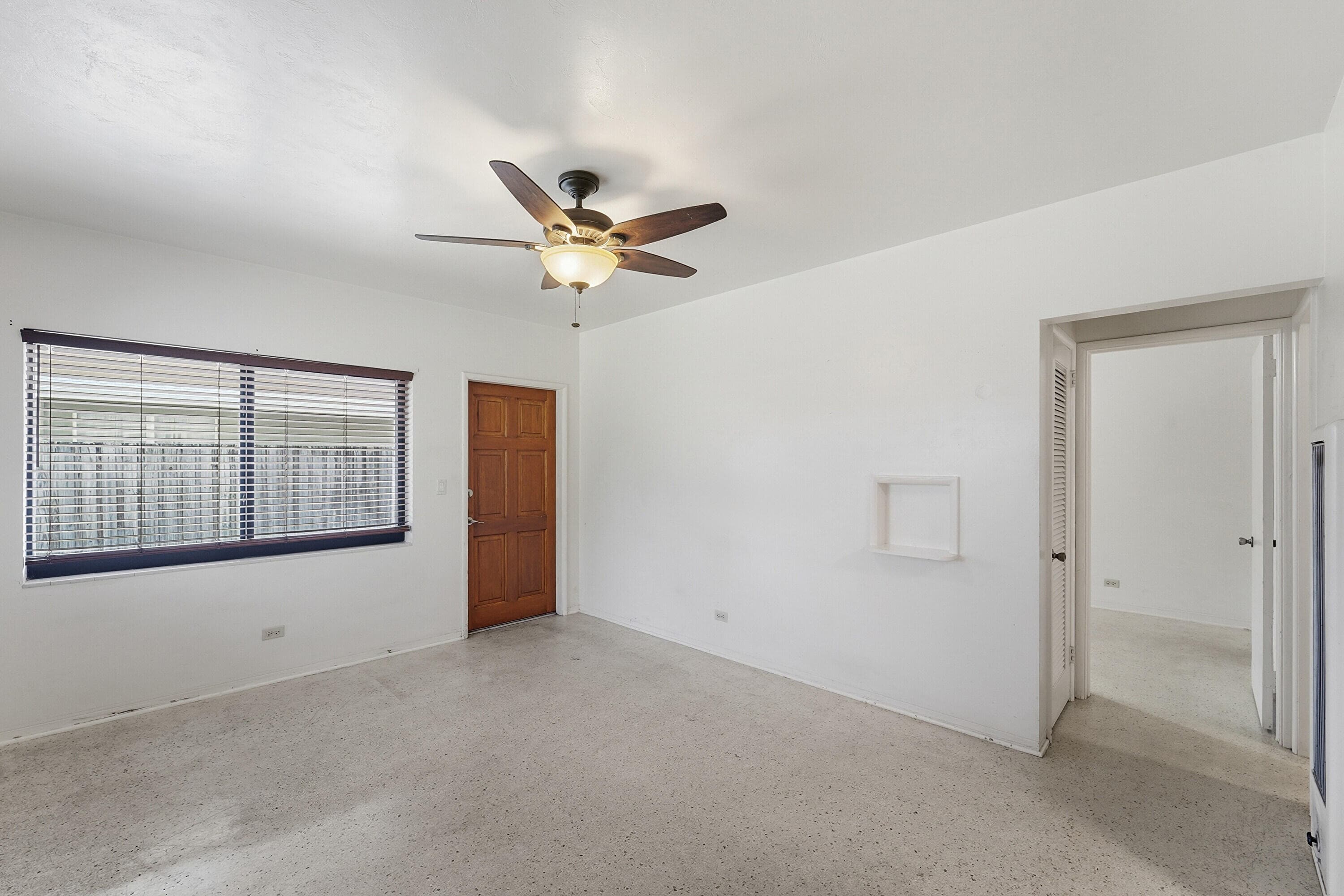 707 SE 18th Street 1-2, Fort Lauderdale, FL 33316 — photo 8 of 33