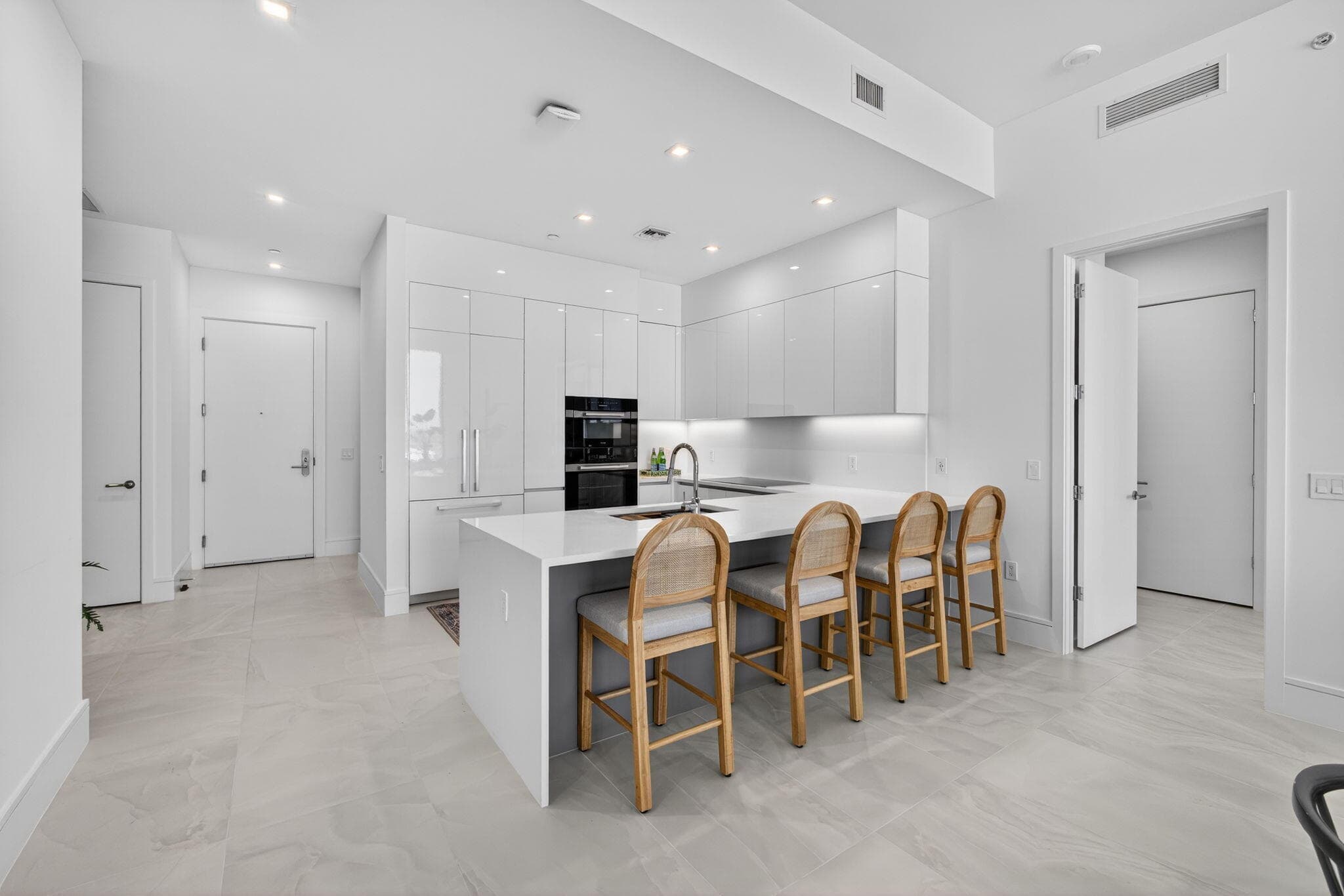 220 Lake Shore Drive 605, Lake Park, FL 33403 — photo 10 of 136