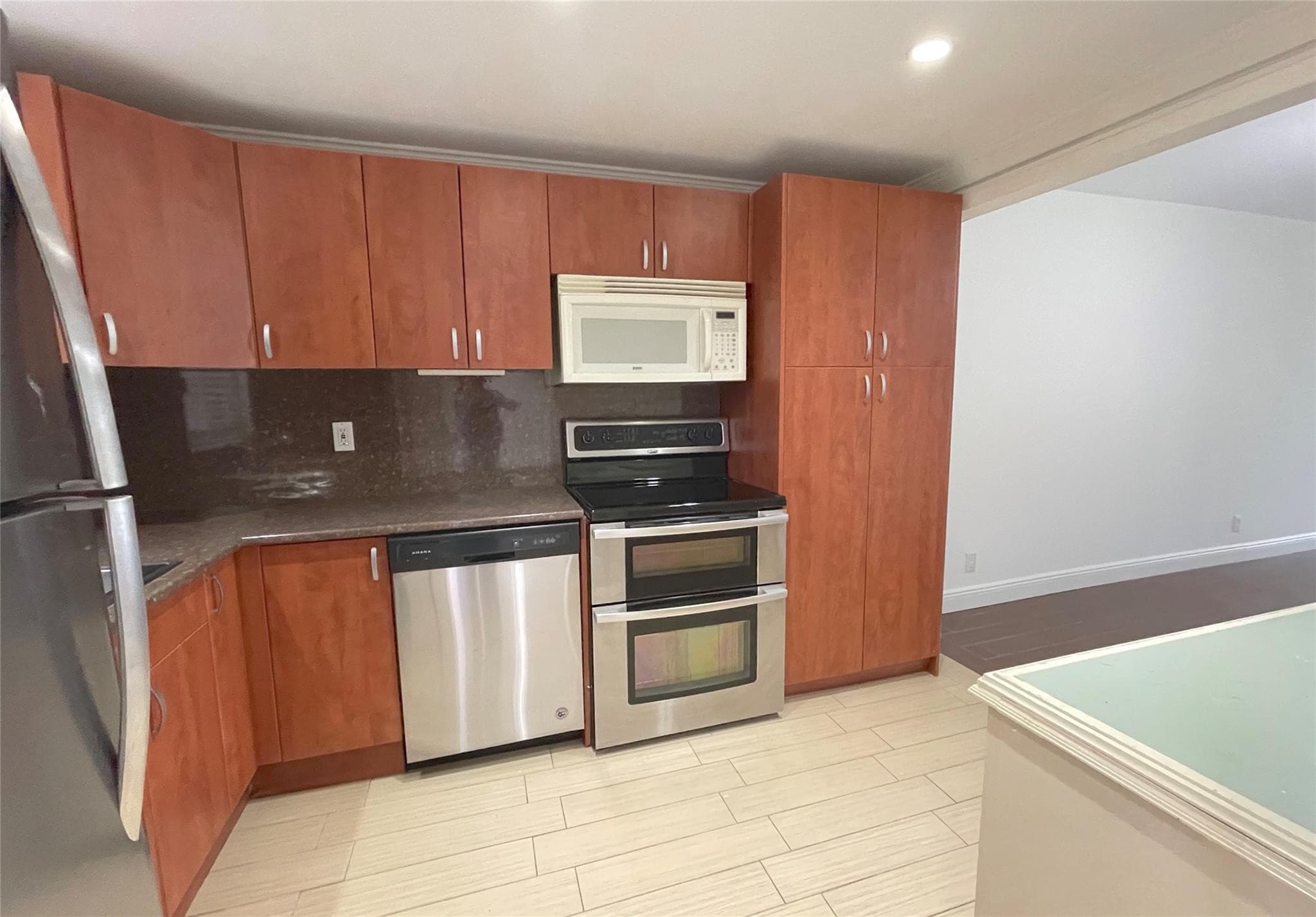 9411 Evergreen Place 302, Davie, FL 33324 — photo 5 of 20