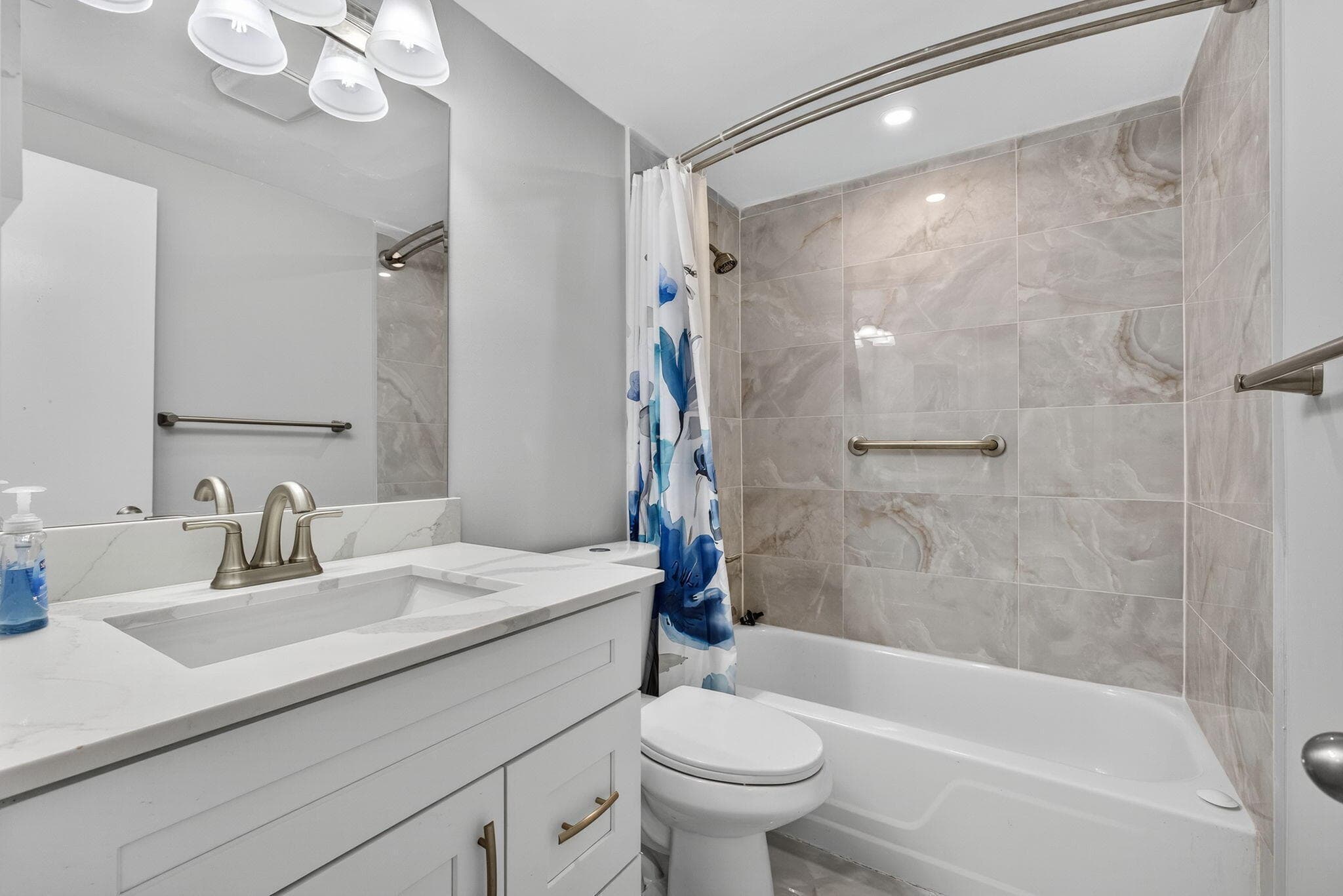 42 Easthampton B, West Palm Beach, FL 33417 — photo 24 of 37