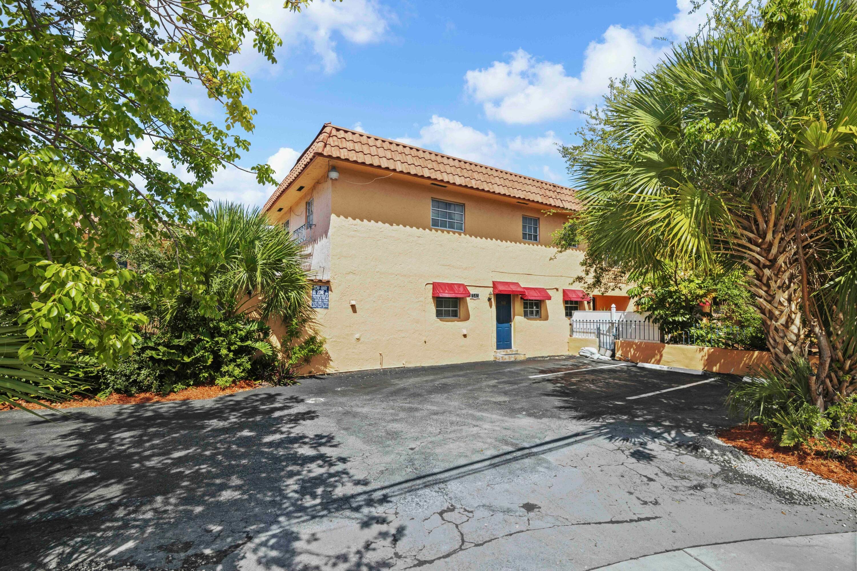 1545 Miami Road, Fort Lauderdale, FL — photo 5 of 40