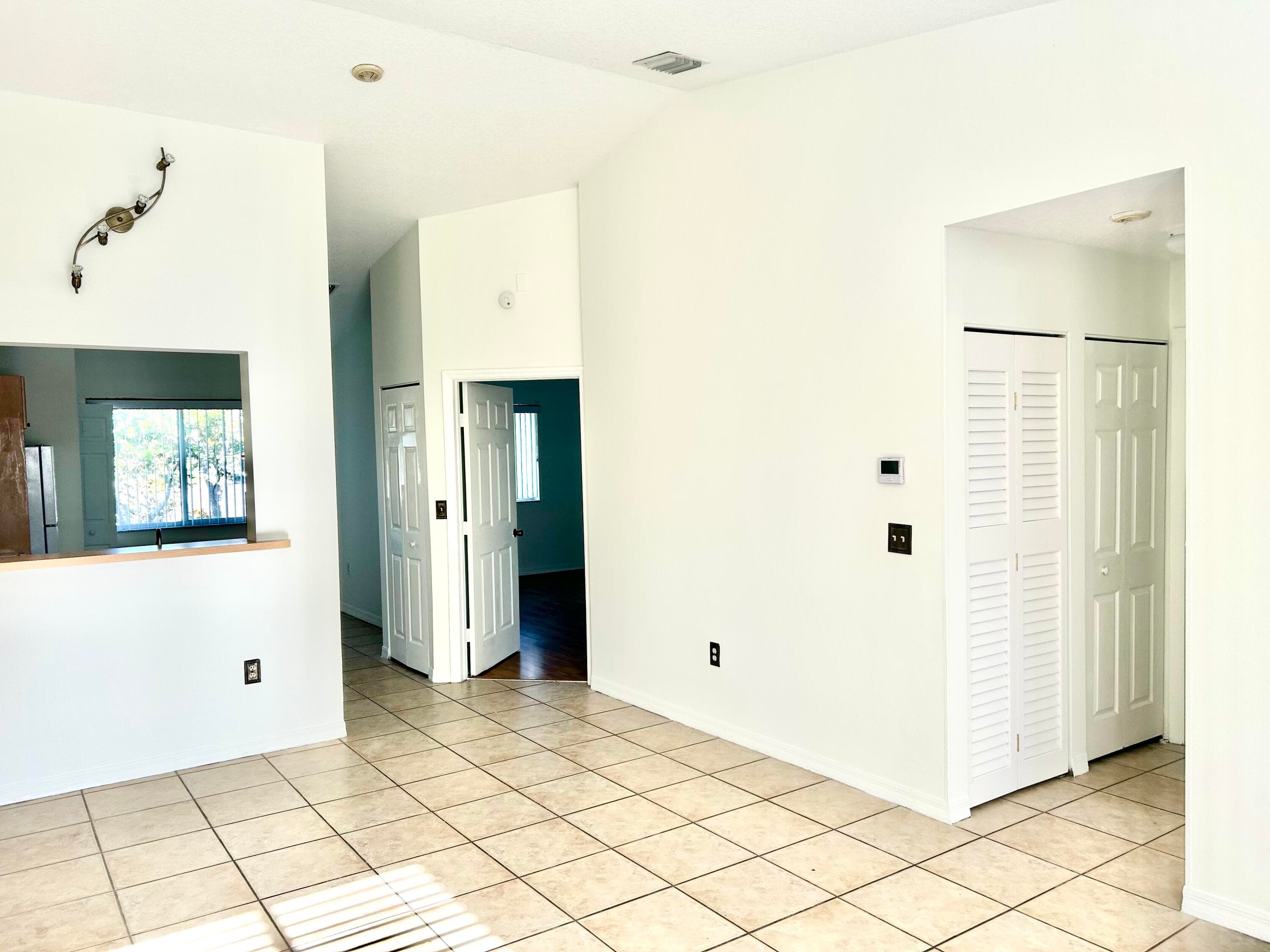 621 NW 78th Terrace 205, Pembroke Pines, FL 33024 — photo 9 of 36