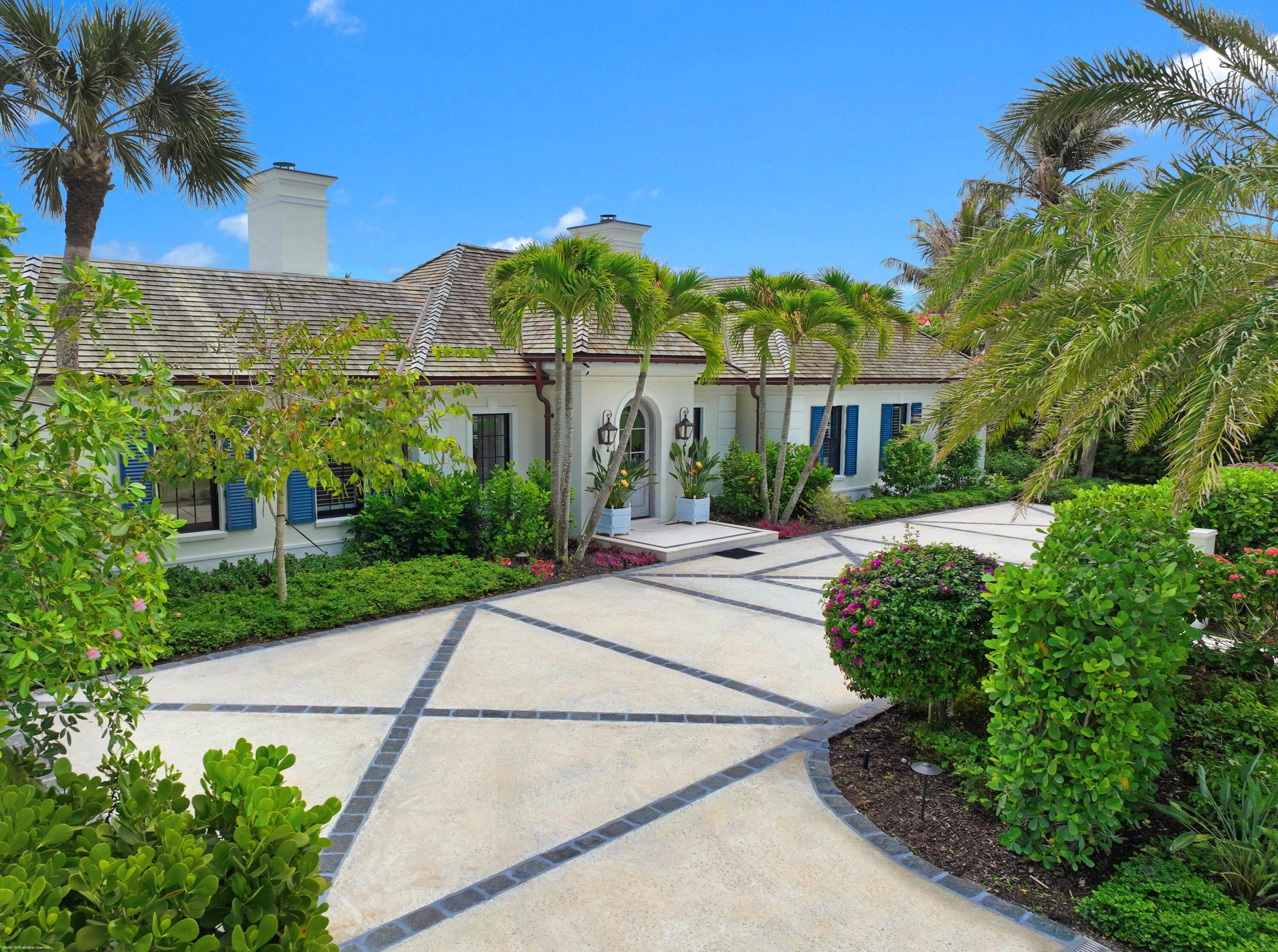 55 Links Road, Jupiter Island, FL 33455 — photo 4 of 19