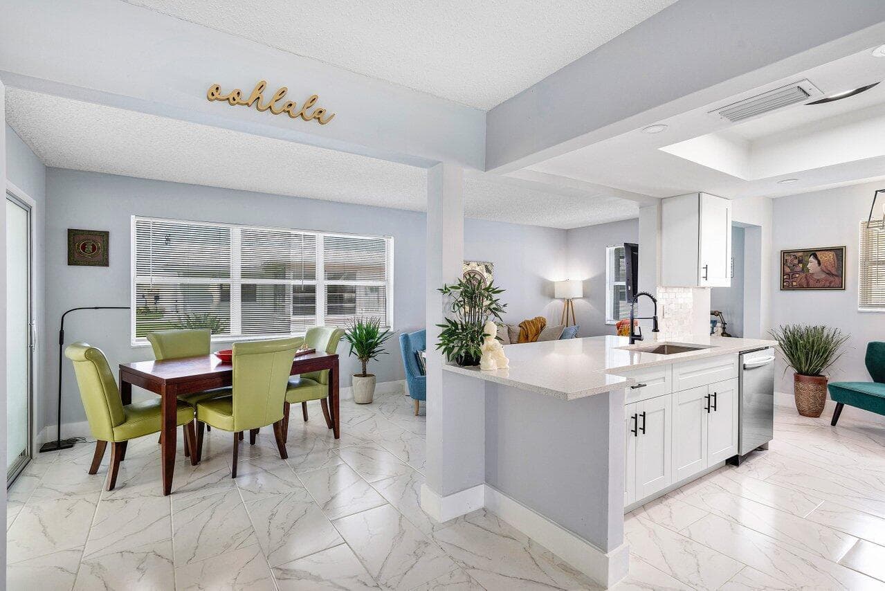 517 SW 18th Street, Boynton Beach, FL 33426 — photo 15 of 50