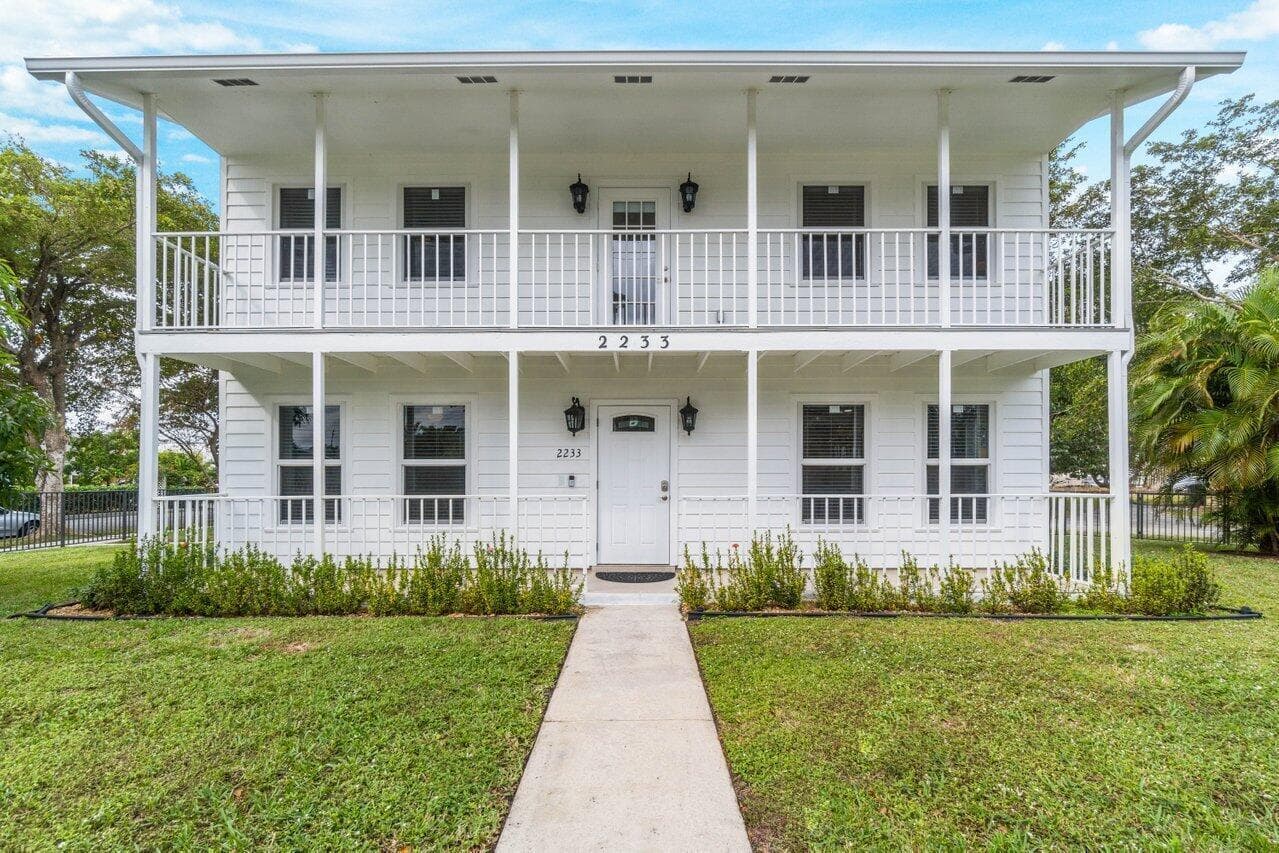 2233 Dock Street, West Palm Beach, FL 33401 — photo 1 of 53