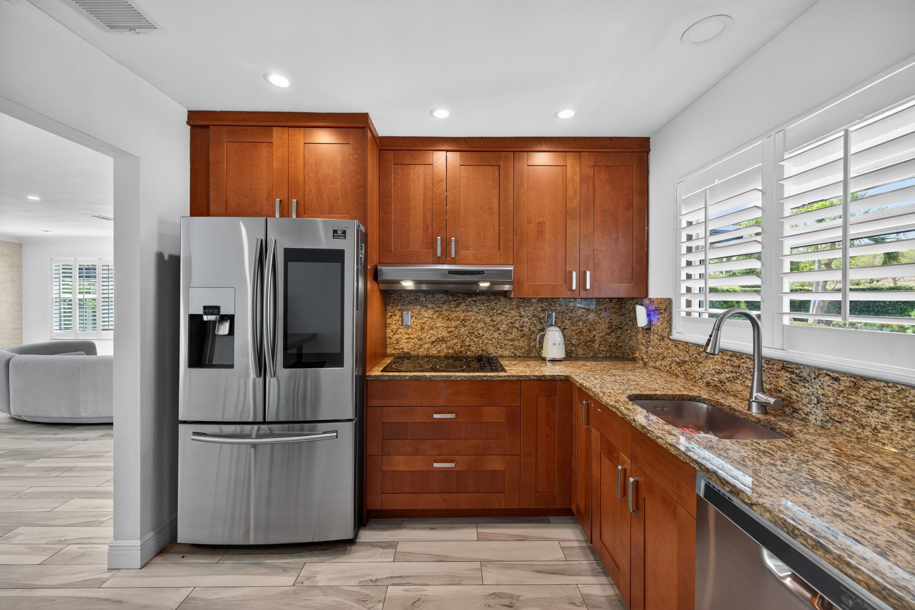850 W Camino Real, Boca Raton, FL 33486 — photo 13 of 53