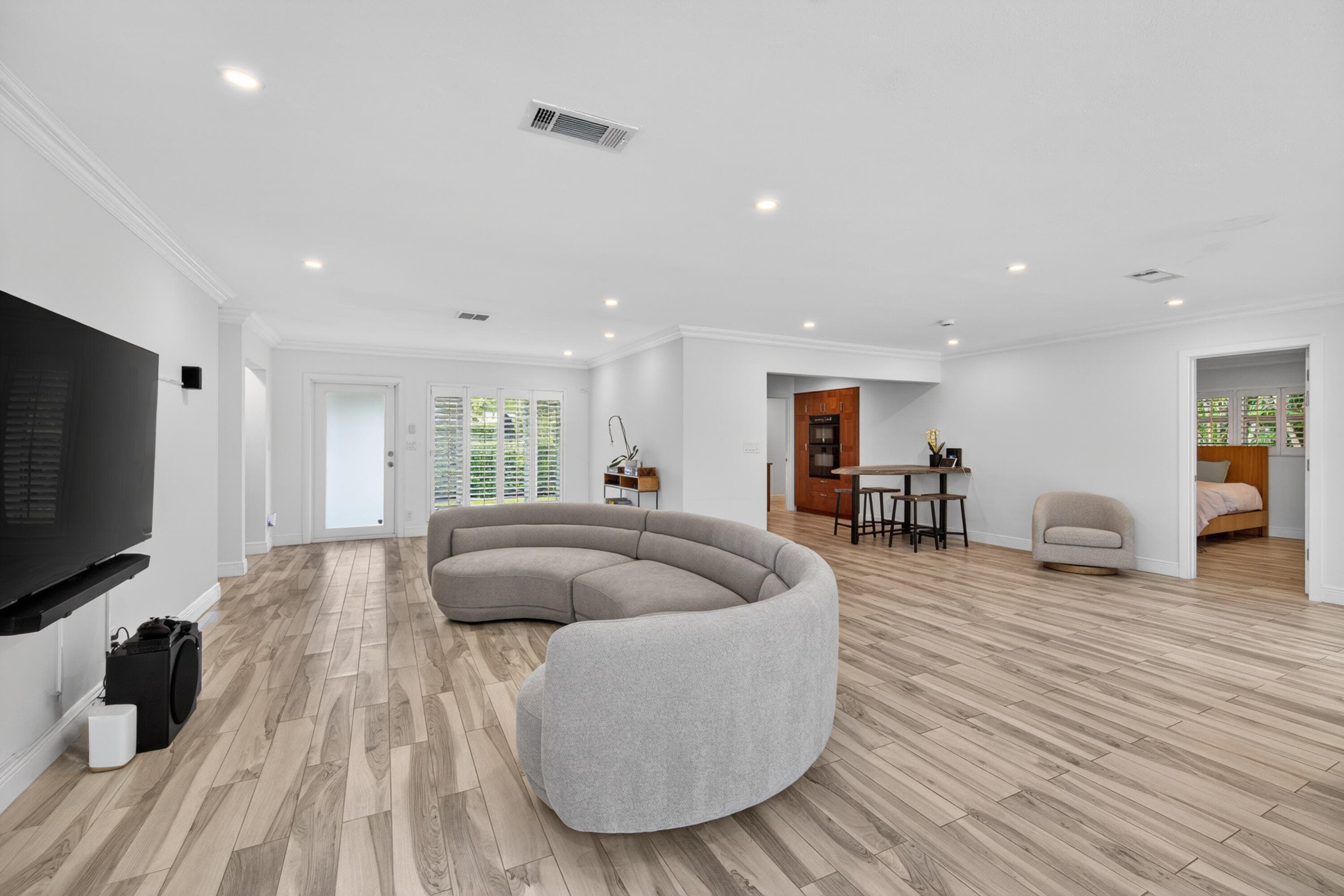 850 W Camino Real, Boca Raton, FL 33486 — photo 8 of 53
