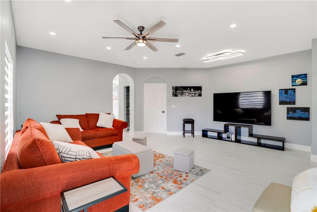 3400 Willow Street, Lauderdale Lakes, FL 33311 — photo 8 of 48