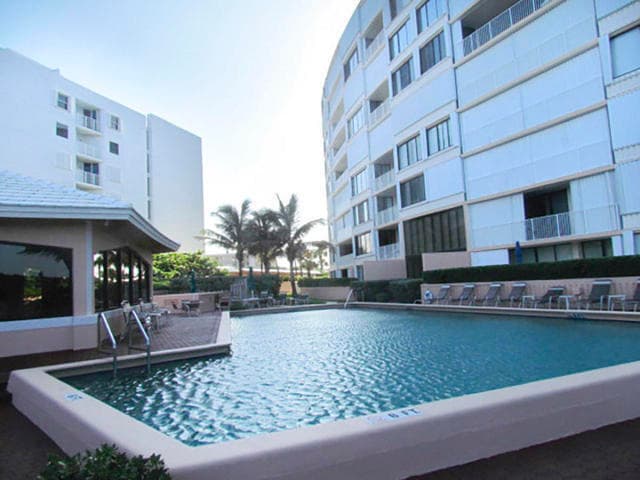 3589 S Ocean Boulevard 614, South Palm Beach, FL 33480 — photo 22 of 25