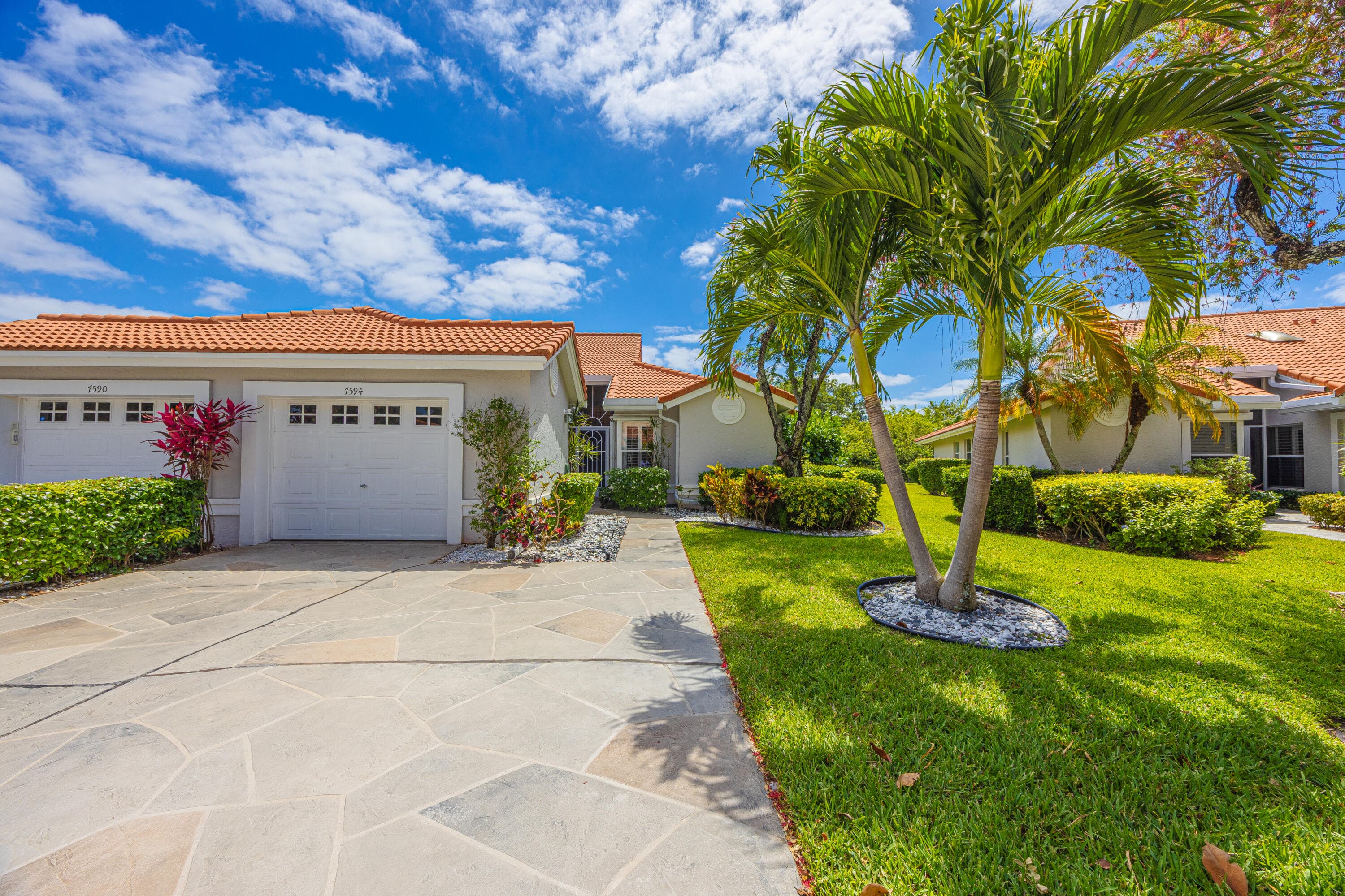 7594 Seafoam Court, Boynton Beach, FL 33437 — photo 1 of 30