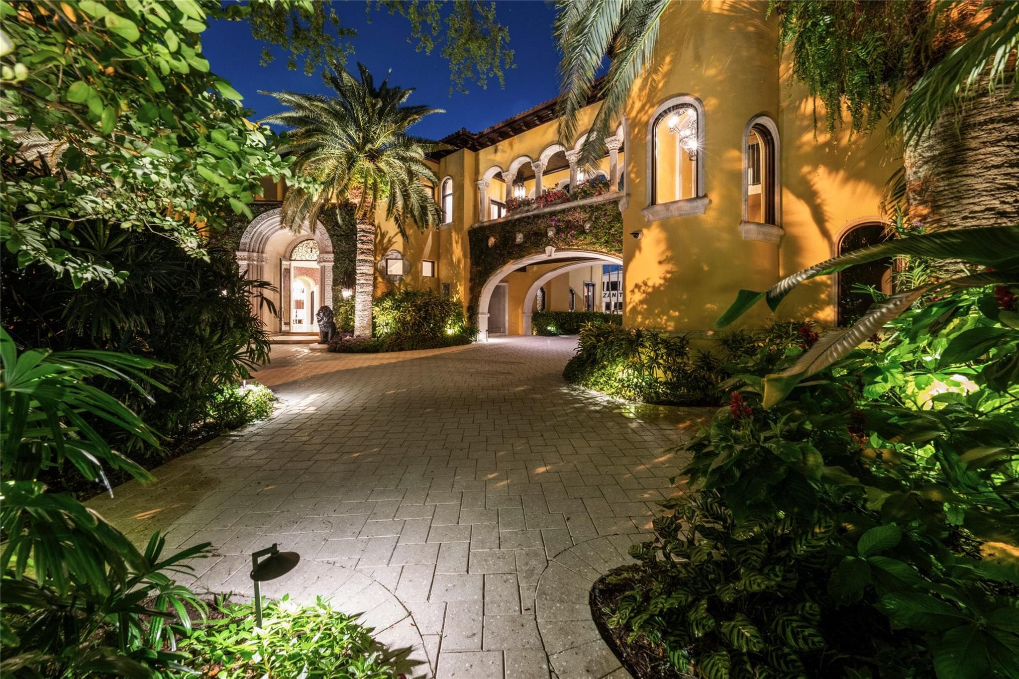 1 Isla Bahia Drive, Fort Lauderdale, FL 33316 — photo 13 of 99