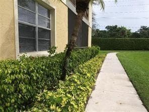 1227 SW 46th Avenue 303, Pompano Beach, FL 33069 — photo 1 of 12