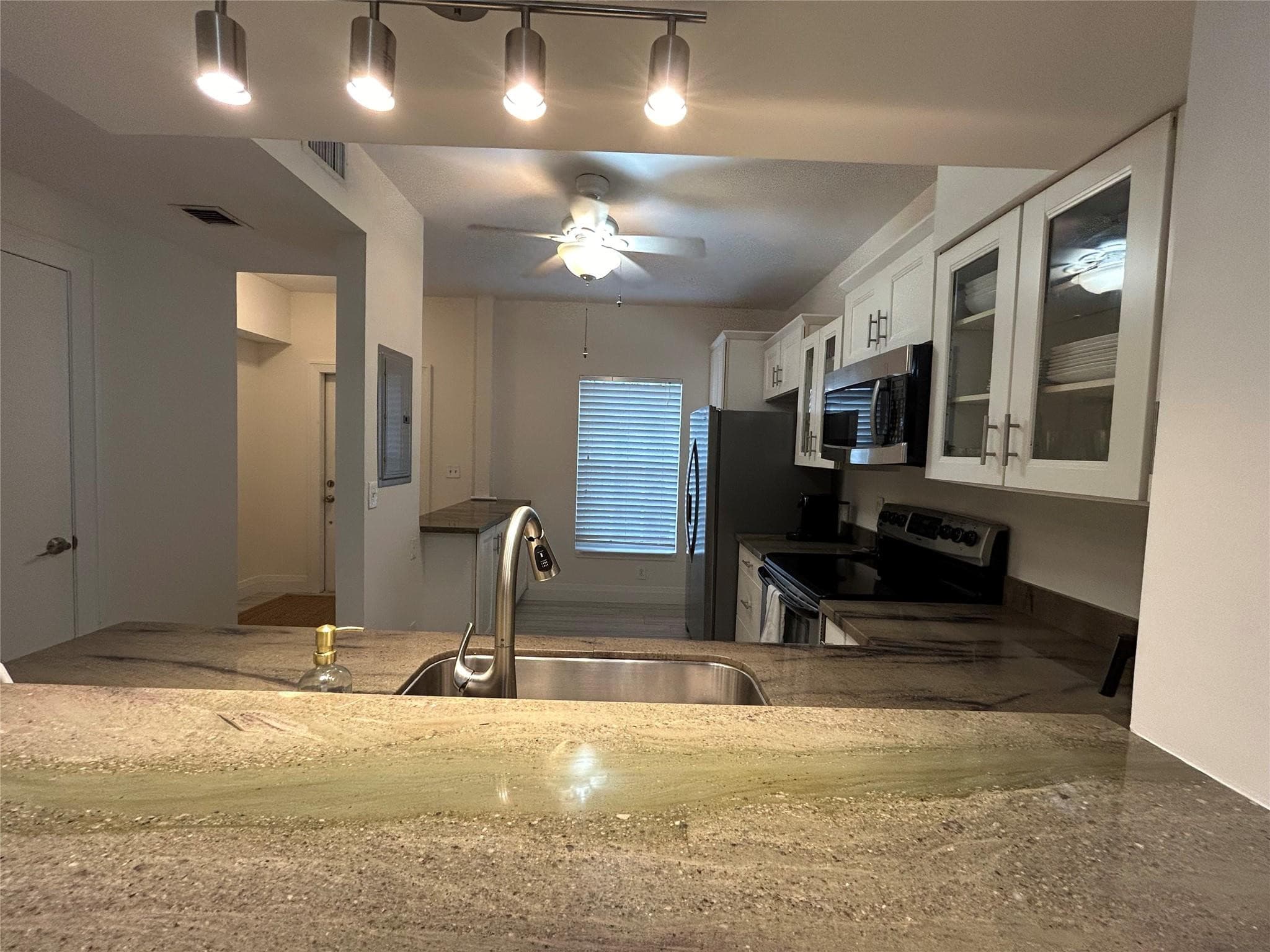1043 Kokomo Key Lane, Delray Beach, FL 33483 — photo 7 of 19
