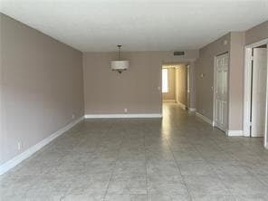 158 Lakeview Drive, Weston, FL 33326 — photo 25 of 34