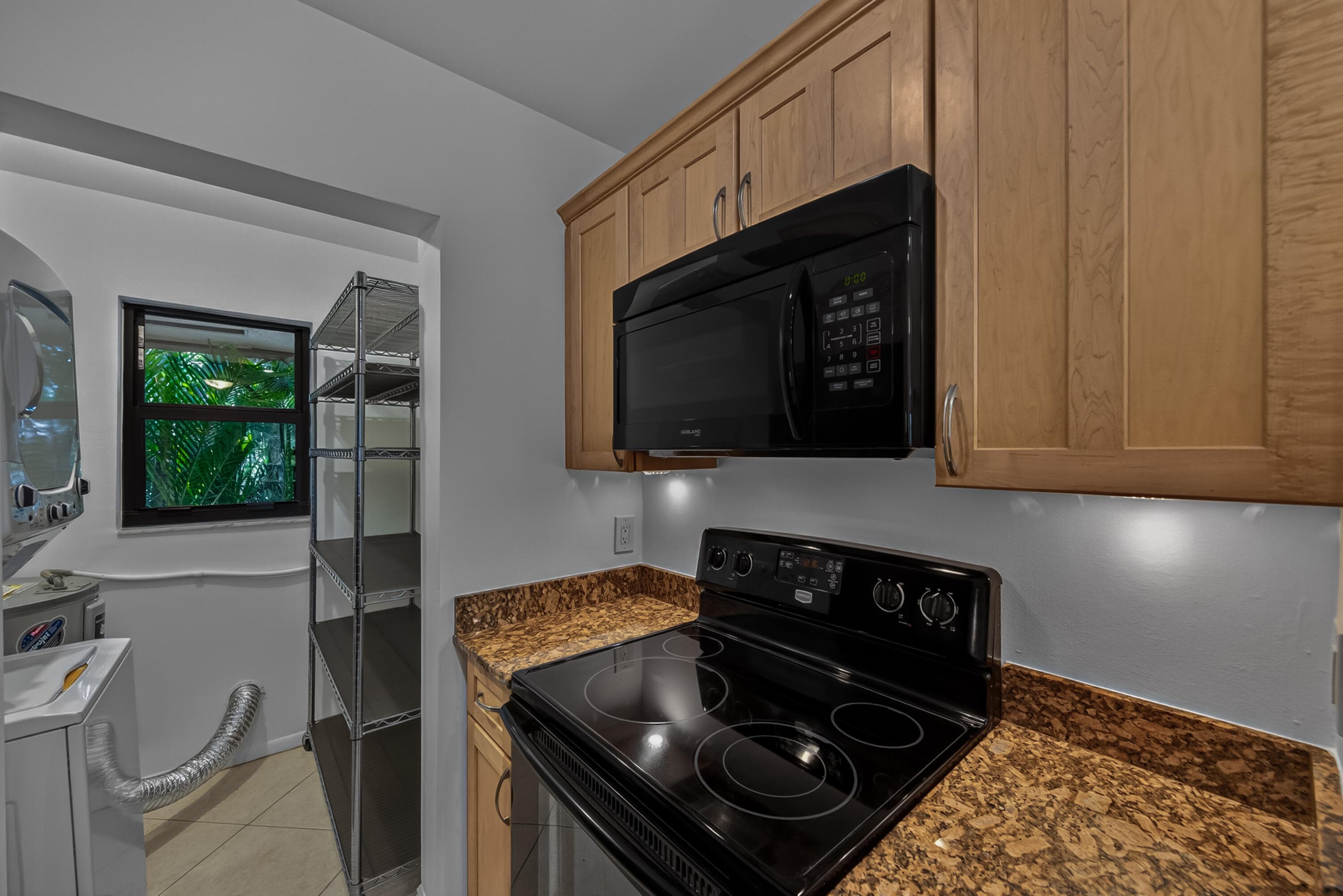 2907 NE 8th Terrace 205, Oakland Park, FL 33334 — photo 30 of 39