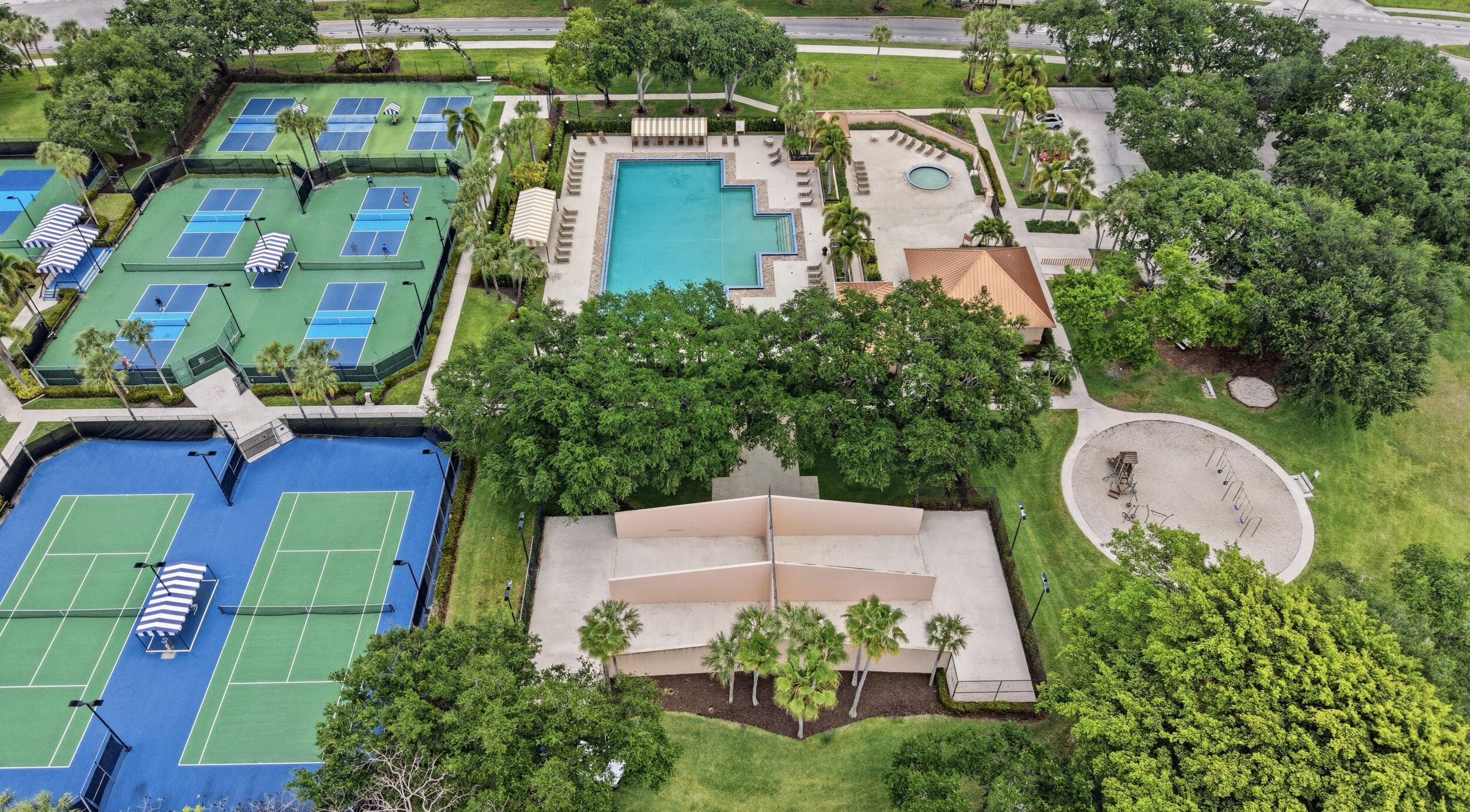 2860 Cuyahoga Lane, West Palm Beach, FL 33409 — photo 2 of 94