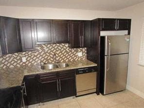158 Lakeview Drive, Weston, FL 33326 — photo 5 of 34