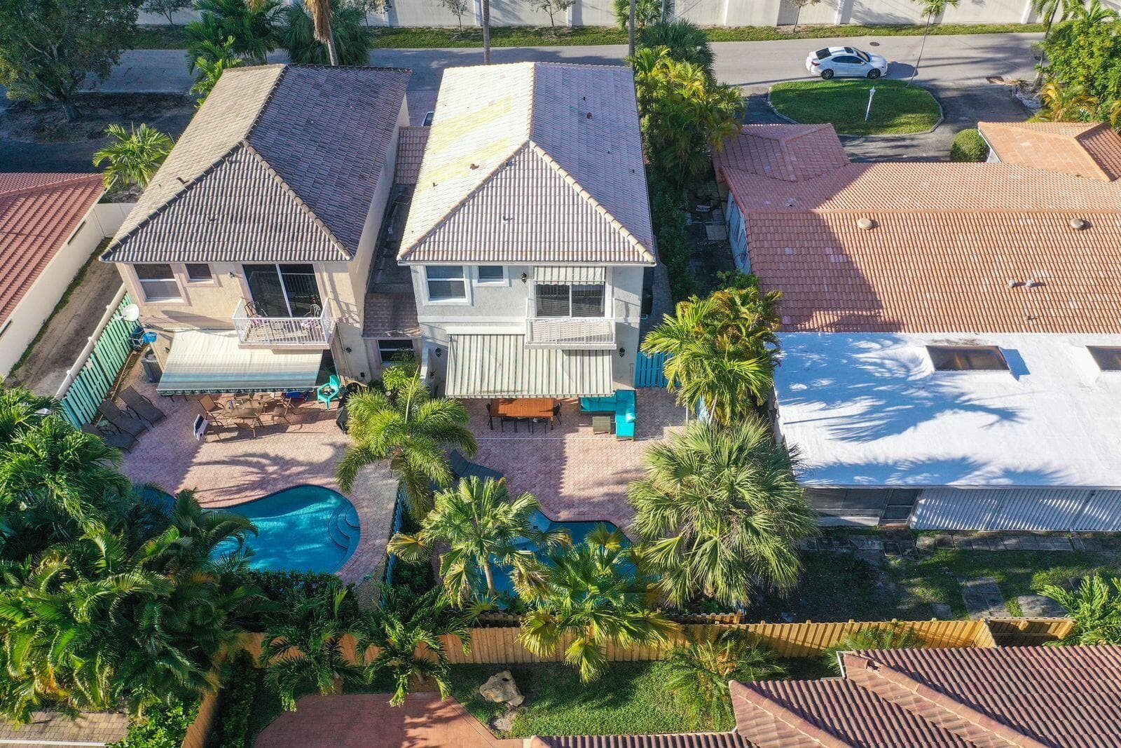 218 Pine Avenue, Lauderdale-By-The-Sea, FL 33308 — photo 30 of 31