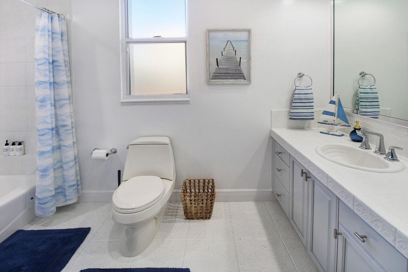 218 Pine Avenue, Lauderdale-By-The-Sea, FL 33308 — photo 22 of 31