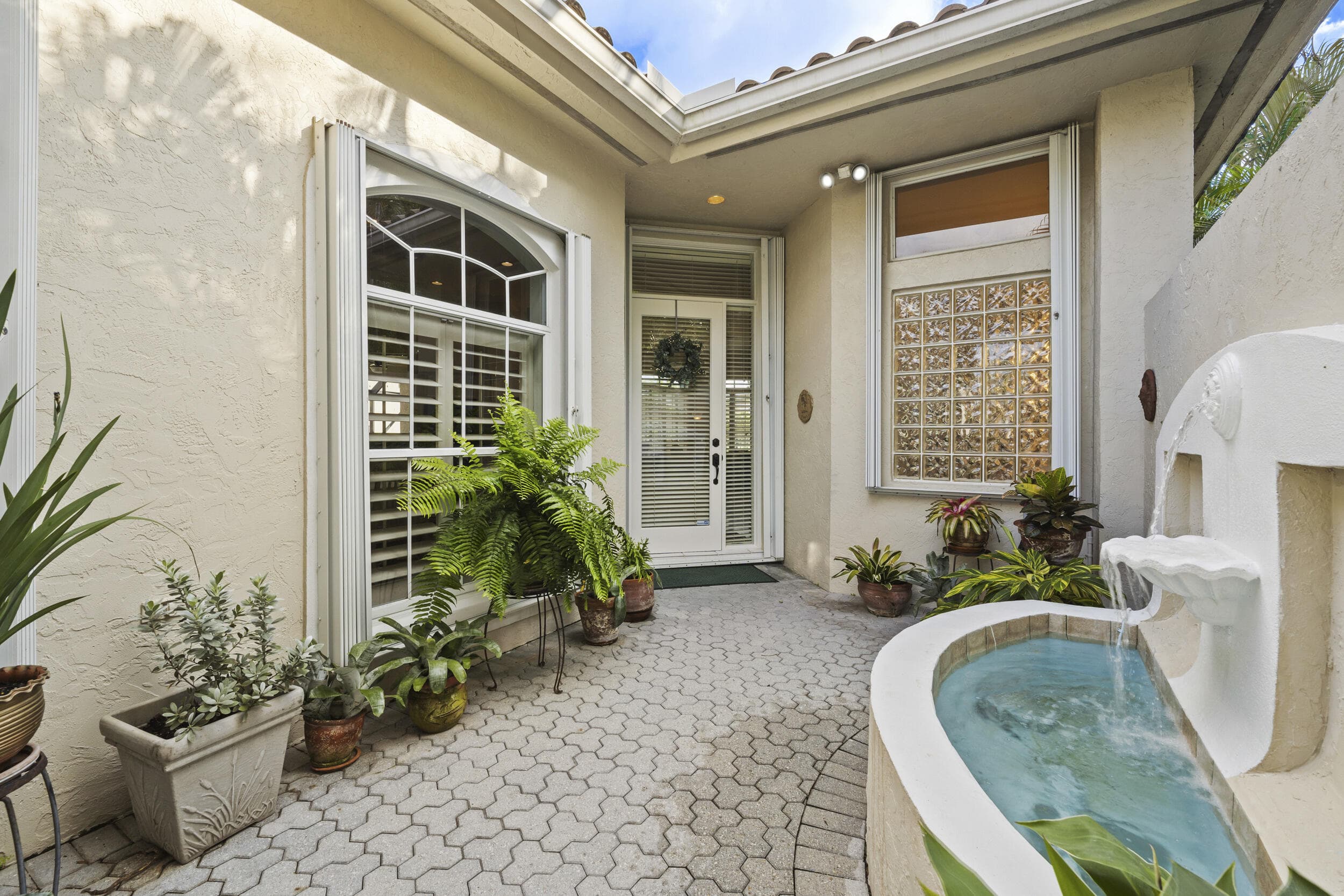 2165 Regents Boulevard, West Palm Beach, FL 33409 — photo 7 of 43