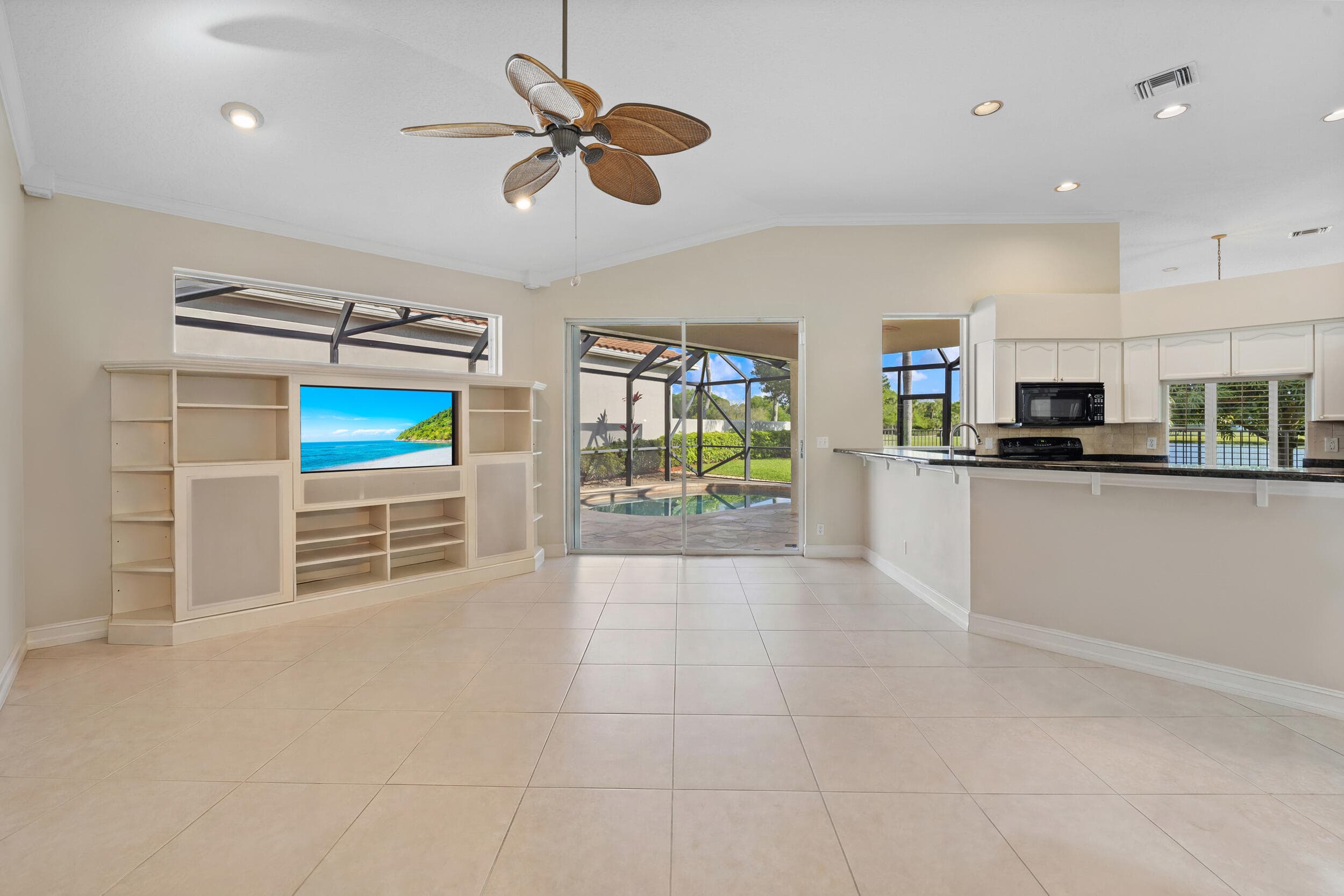 2165 Regents Boulevard, West Palm Beach, FL 33409 — photo 12 of 43